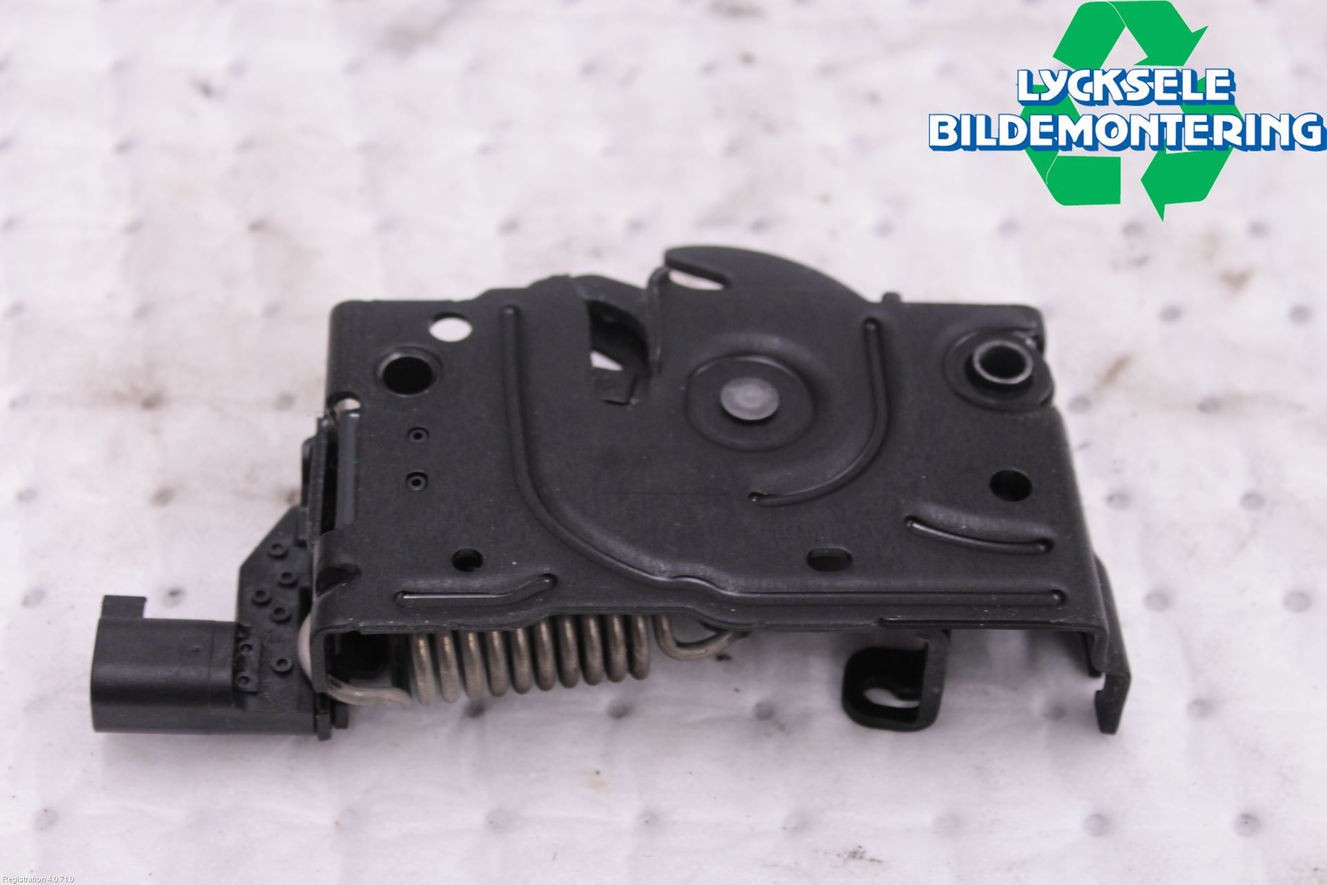 Ford FOCUS 19- Huvlås