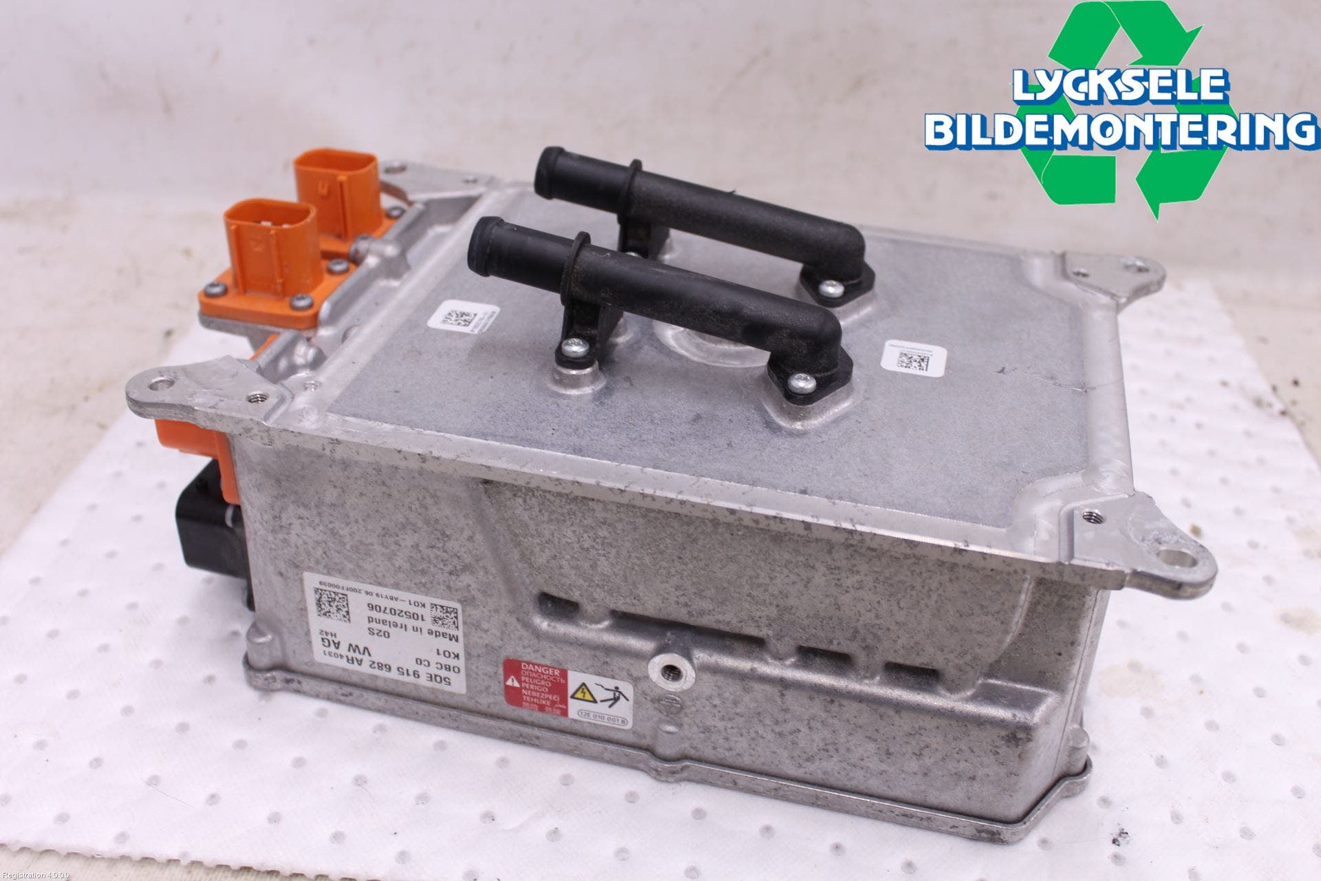 Volkswagen VW PASSAT 20-24 Batteriladdare Högspänning