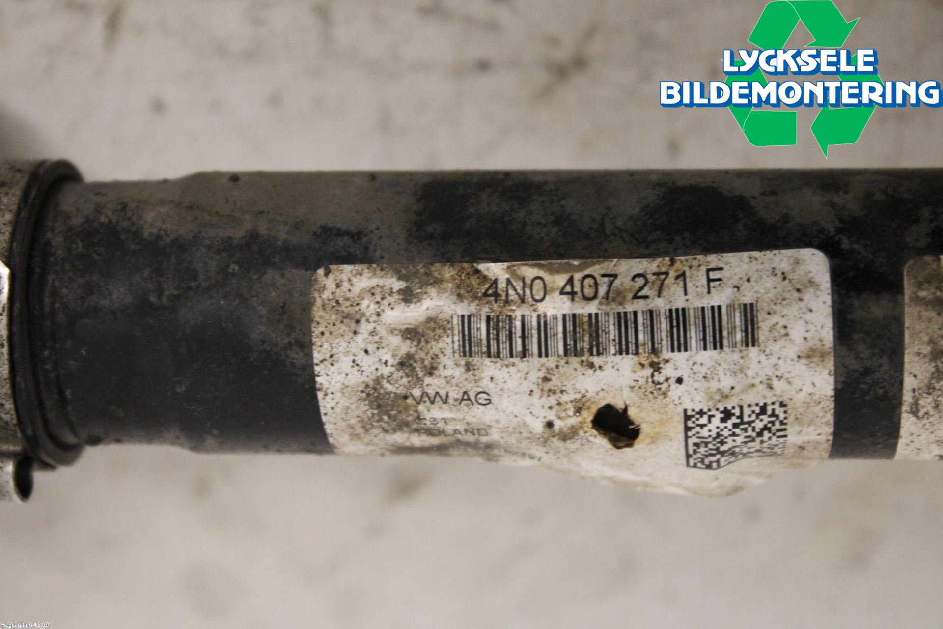 Audi A6 F2/C8 19- Drivaxel Fram Höger