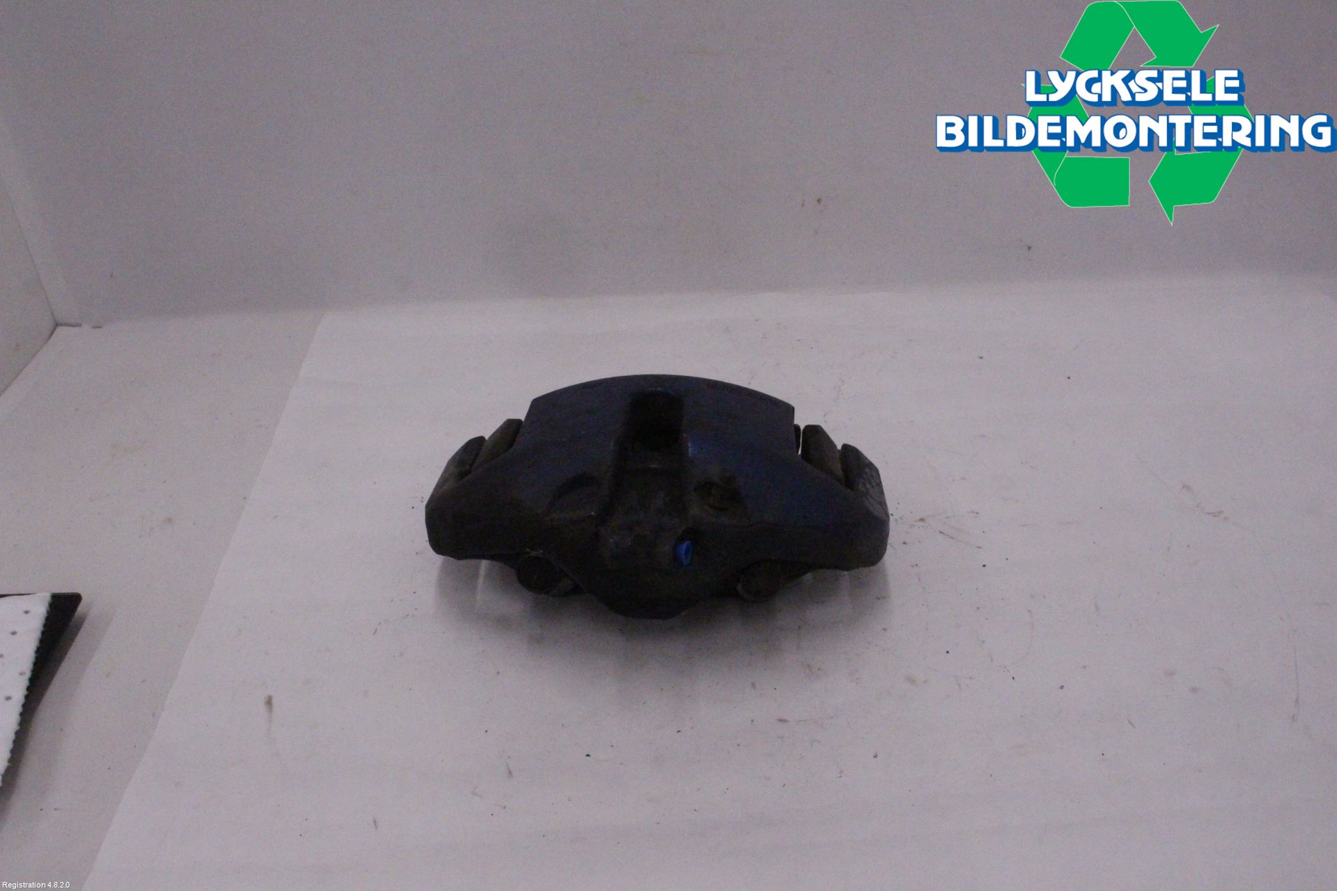 BMW 5 F10/F11/F18 09-17 Bromsok Fram Vänster