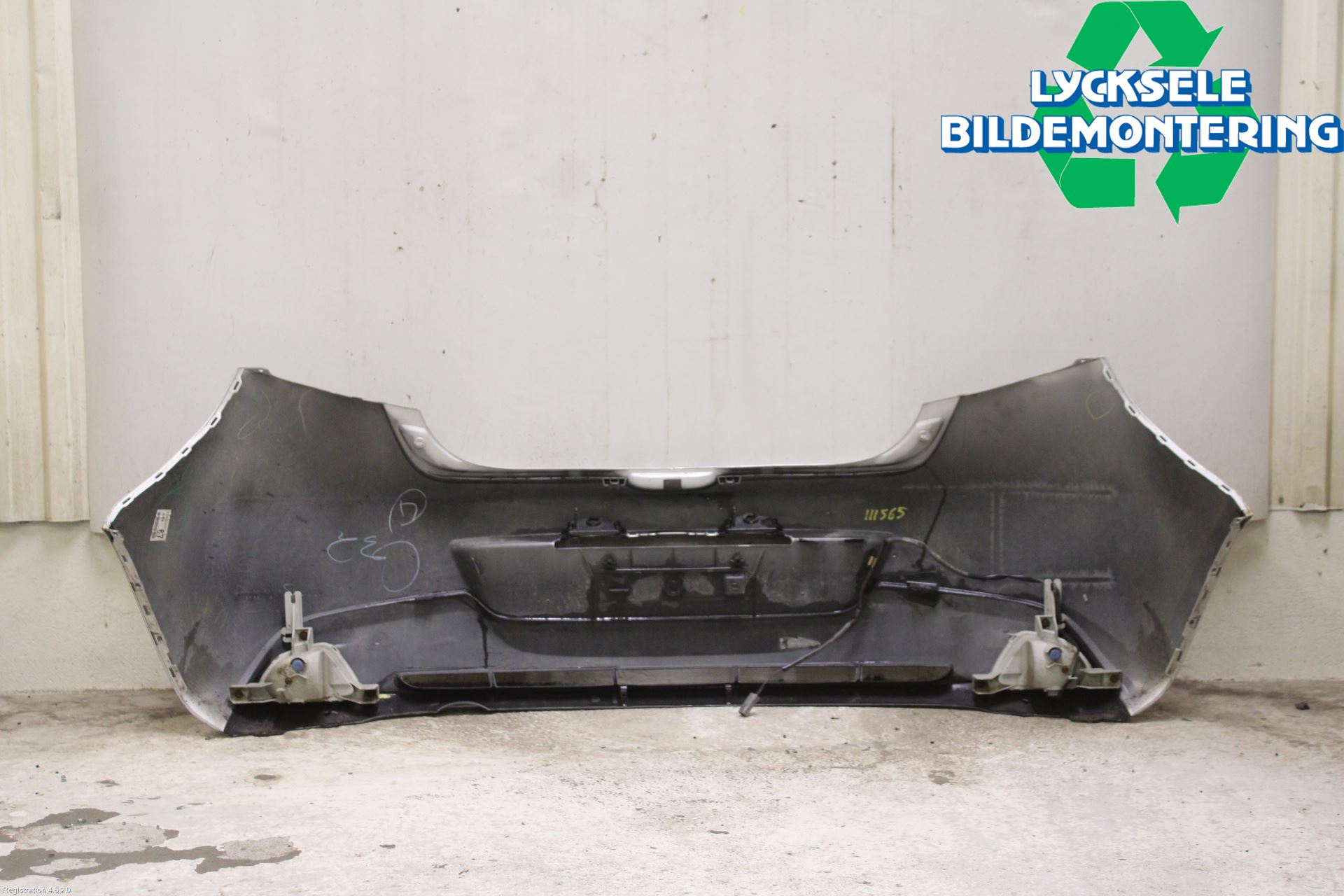 Mazda 2 (DE) 08-15 Stötfångarbeklädnad Bak