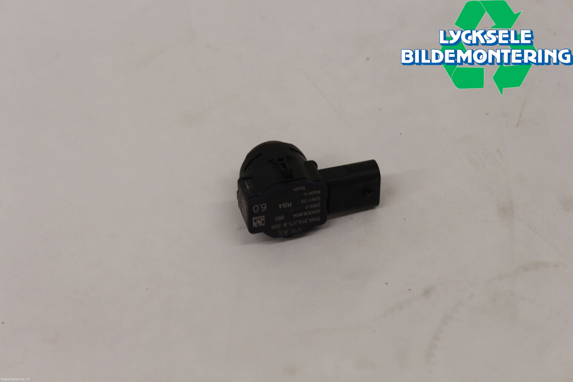 Skoda ENYAQ iV 21- Parkeringshjälp Backsensor