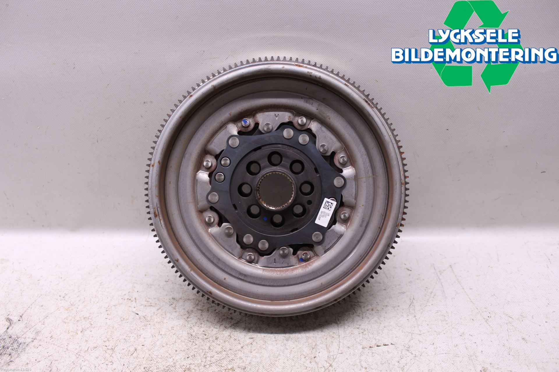 Volkswagen VW PASSAT 15-19 Svänghjul Aut