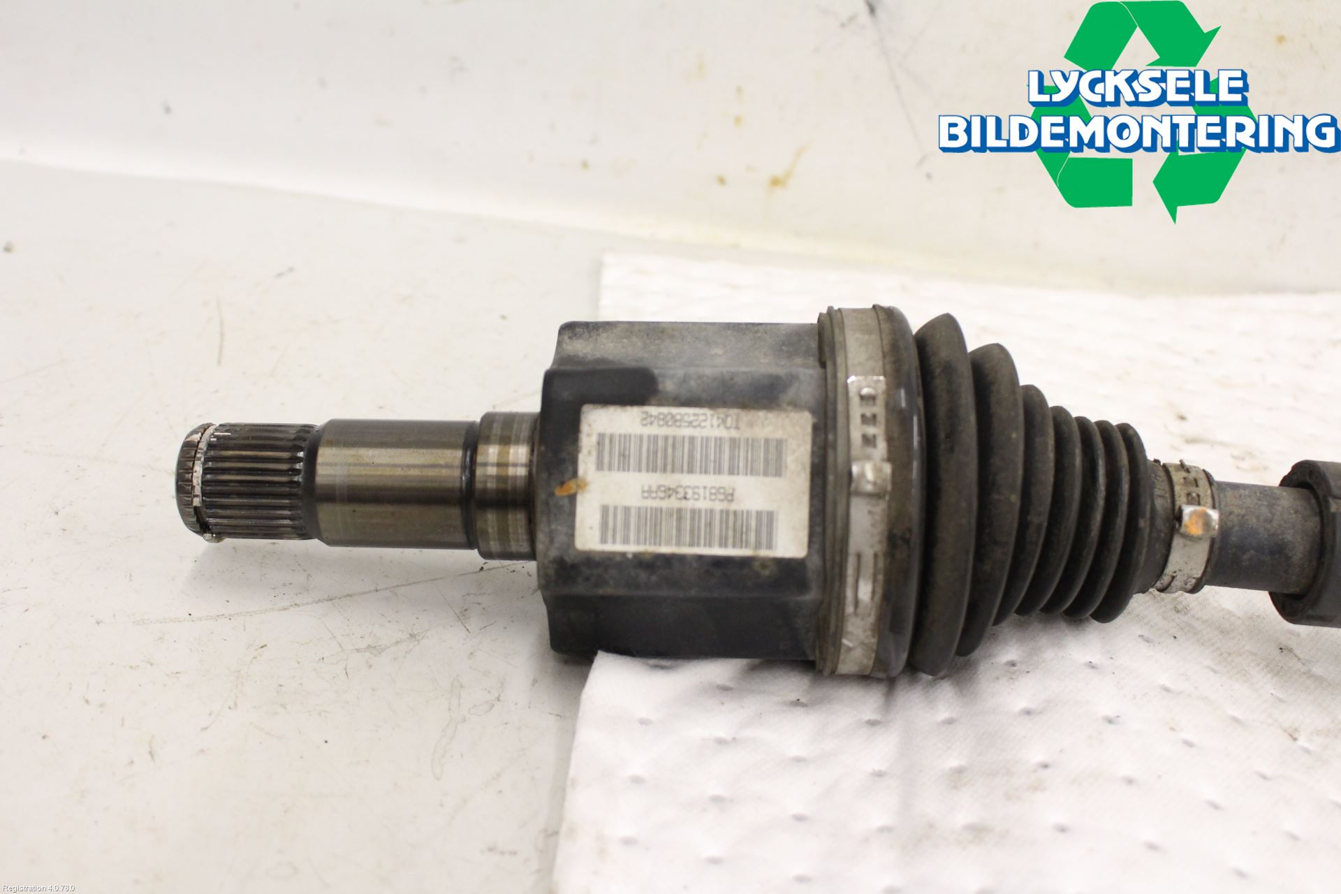 Fiat FREEMONT Drivaxel Fram Vänster