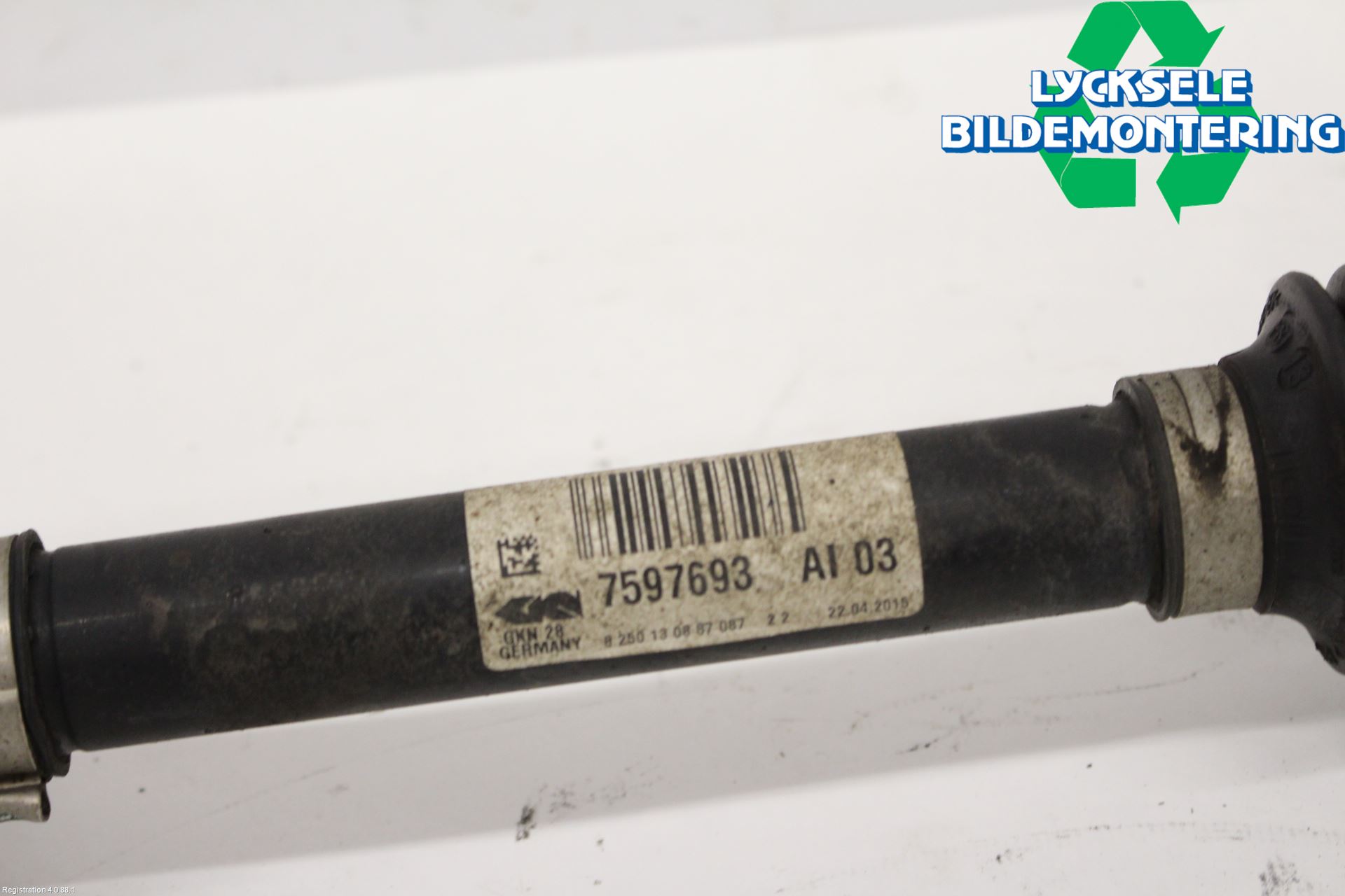 BMW 4 F32/F33/F82/F83 13-20 Drivaxel Fram Vänster