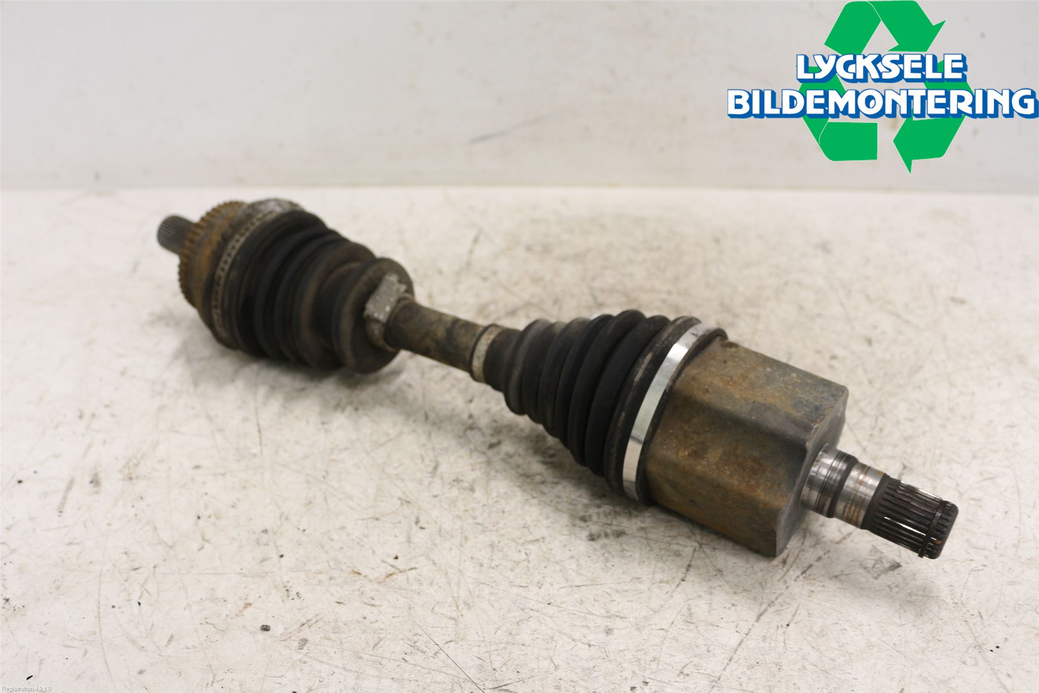 Volvo V70 05-08 Drivaxel Fram Vänster