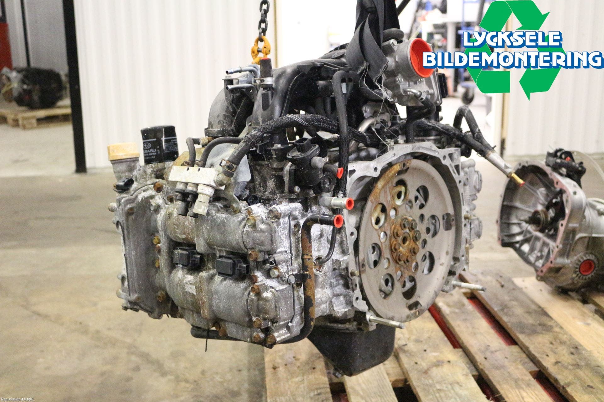 Subaru OUTBACK 10-15 Motor Bensin