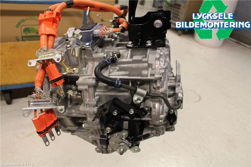 Toyota YARIS XP130 15-20 Växellåda Automat
