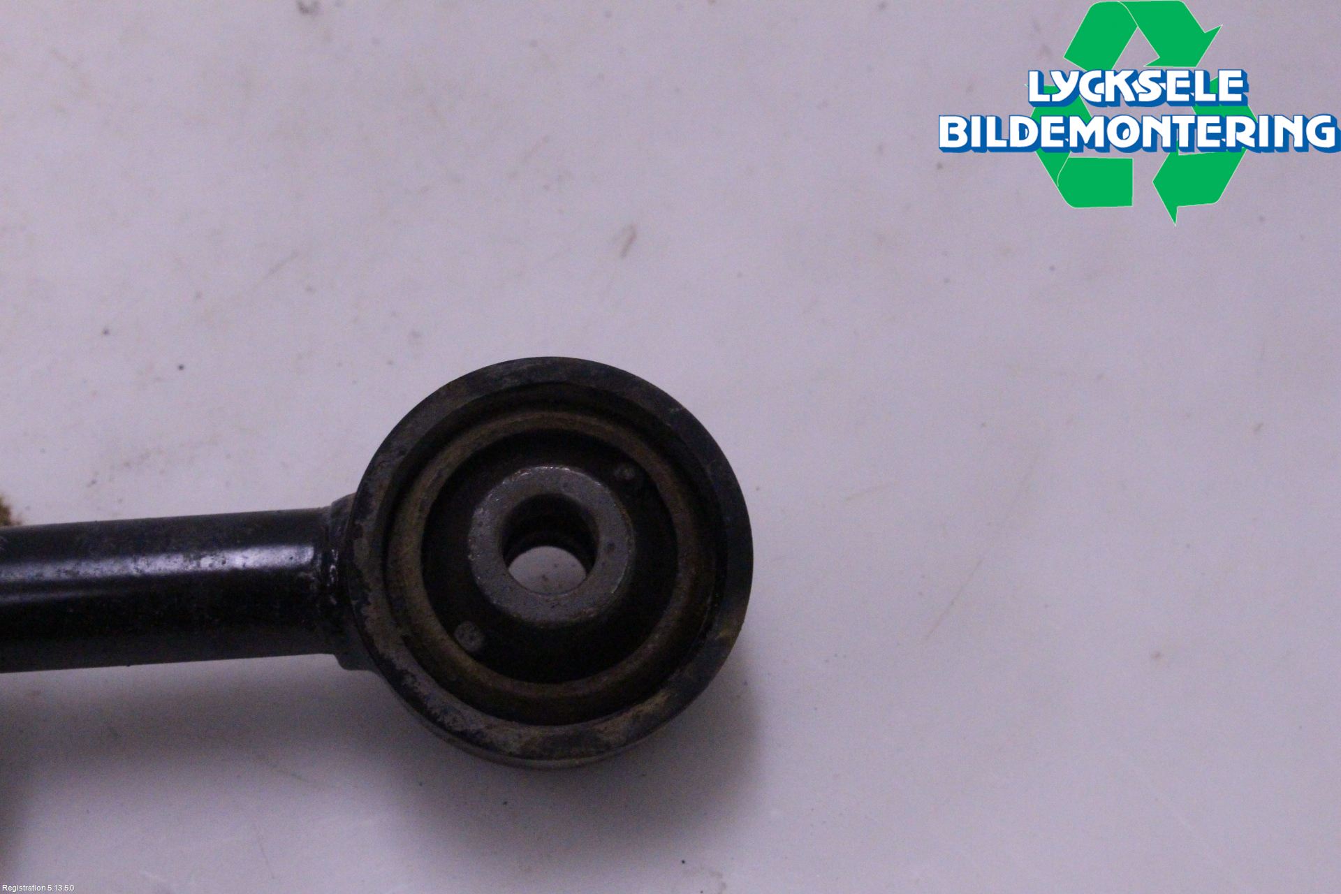 Toyota COROLLA 19- Bärarm Bak Vänster