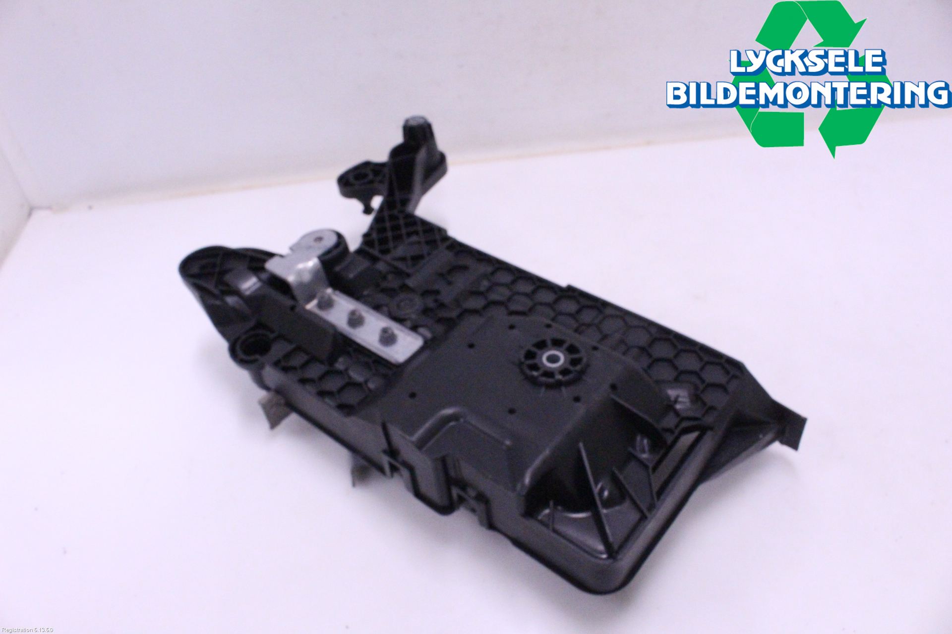 Volkswagen VW GOLF / E-GOLF VIII 20- Batterilåda-Fäste-Hållare