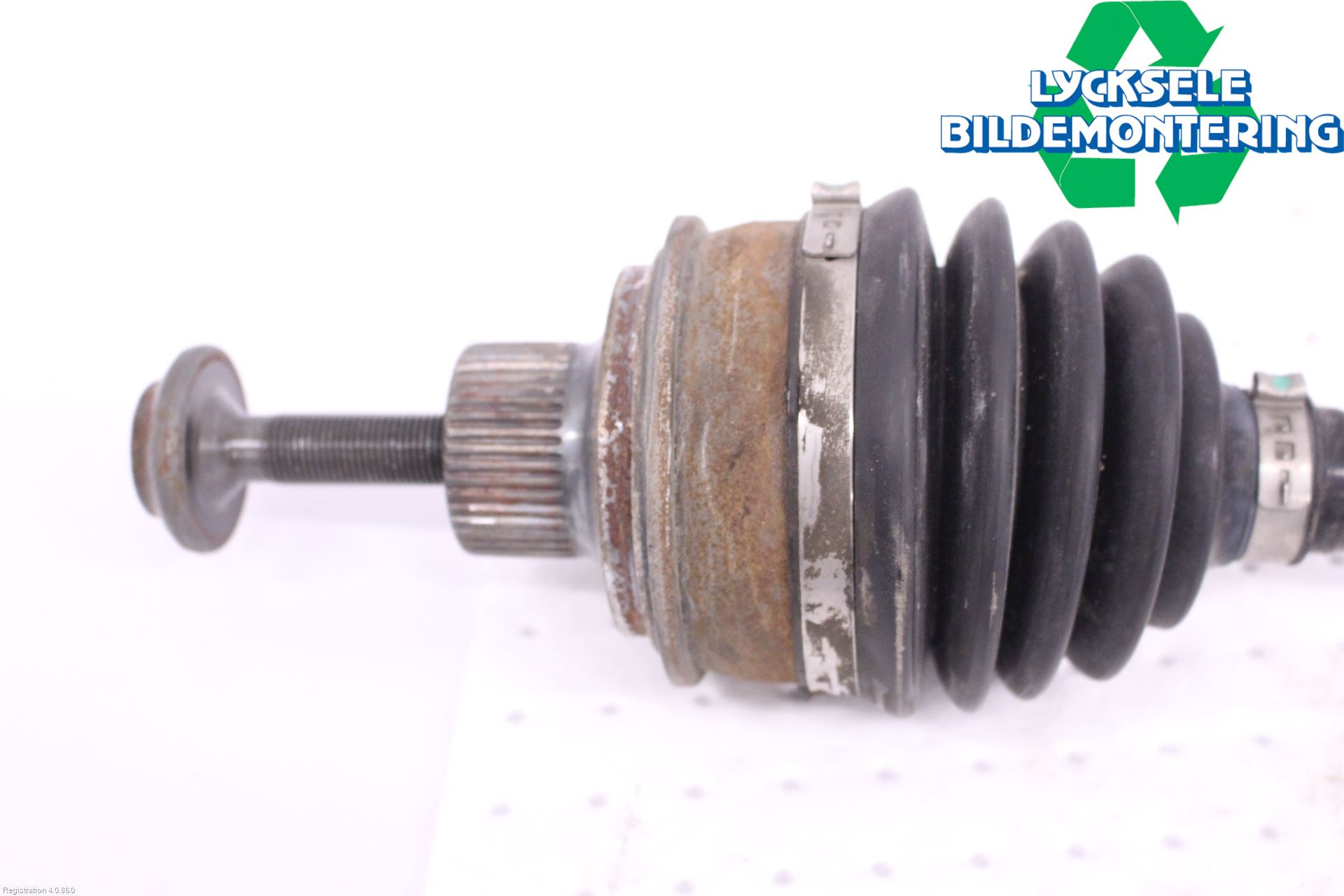 Audi A6 F2/C8 19- Drivaxel Fram Vänster