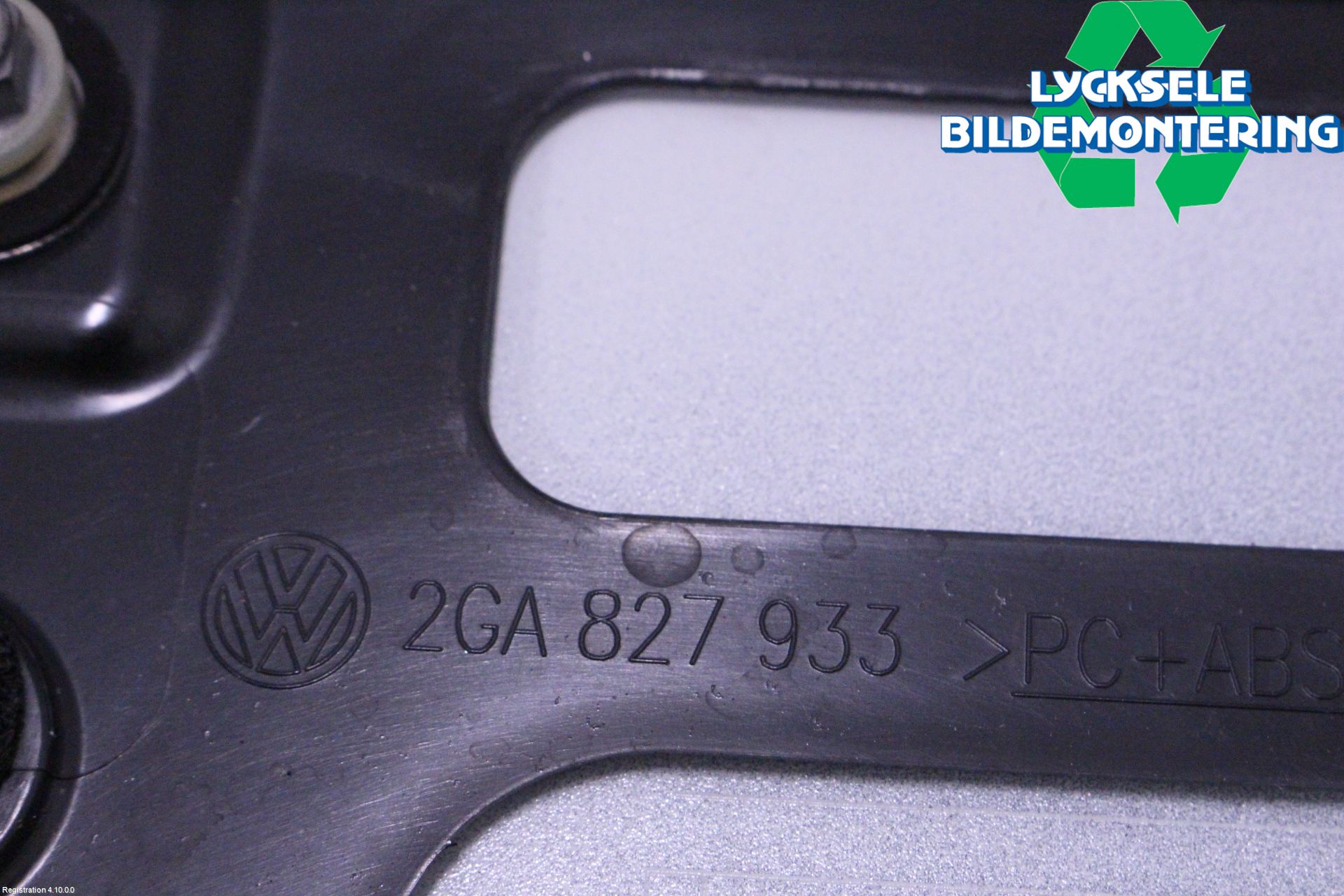 Volkswagen VW T-ROC 18- Spoiler Baklucka