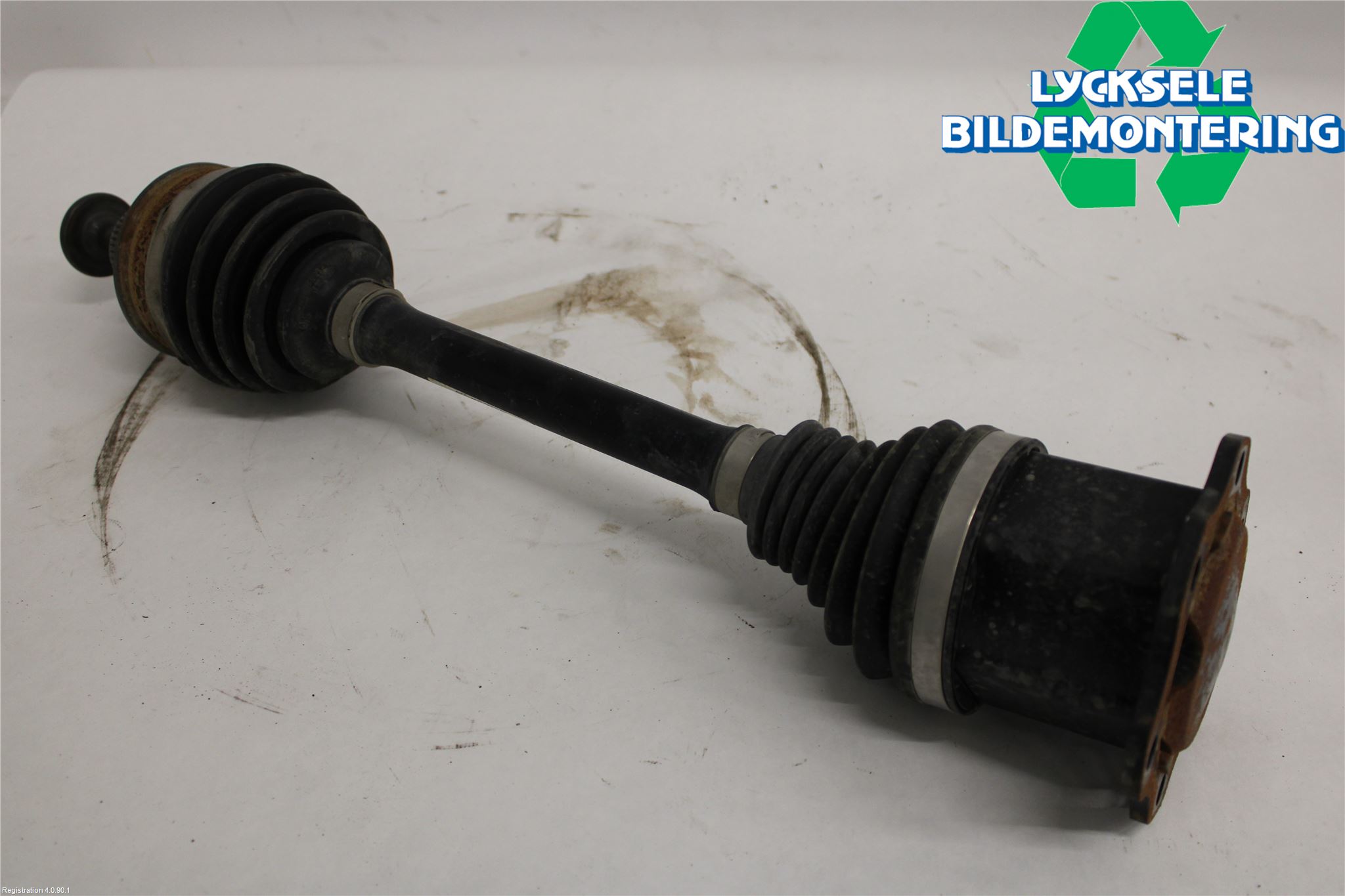 Audi A6 F2/C8 19- Drivaxel Fram Vänster