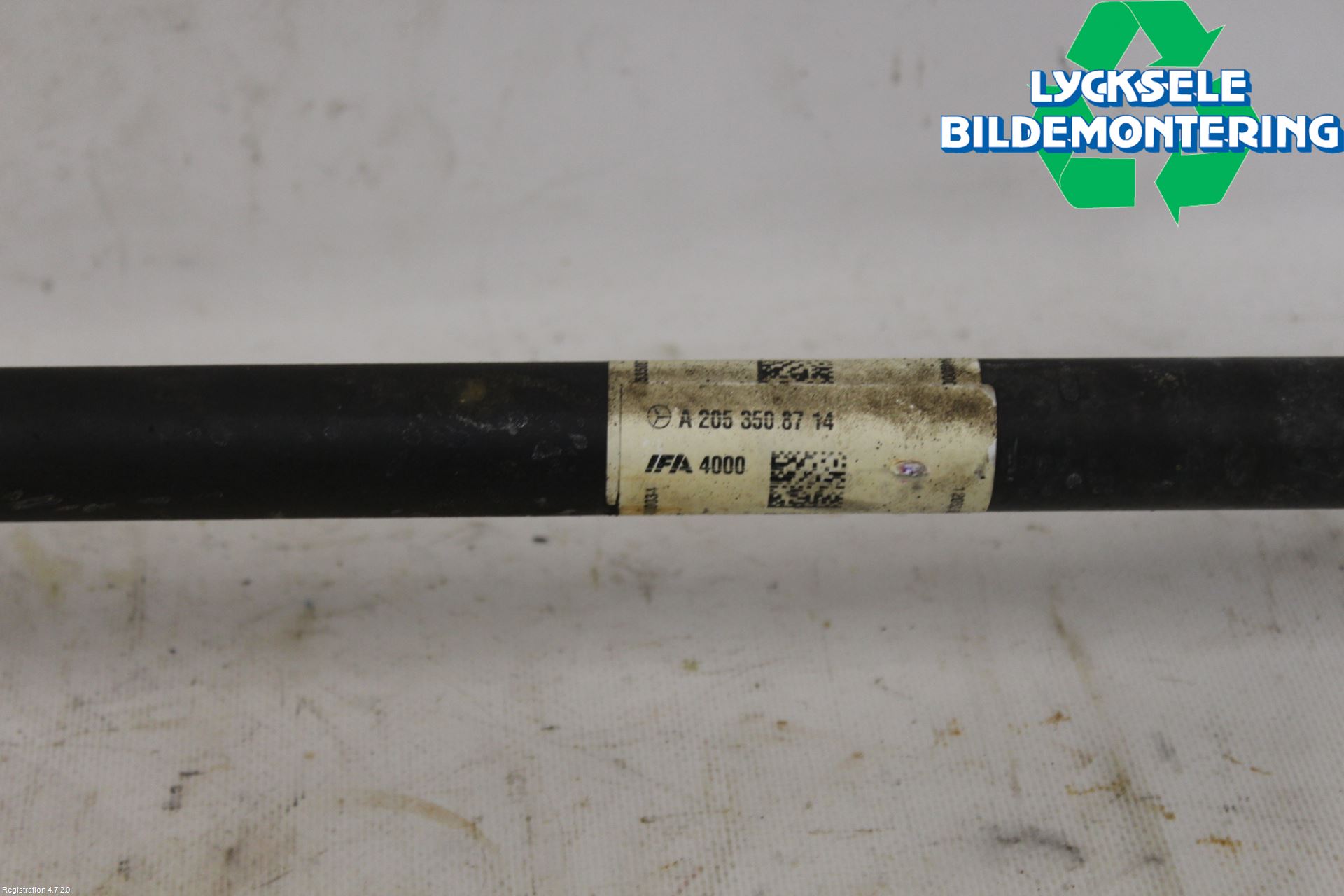 Mercedes-Benz MB C-KLASS (W205) 14-21 Drivaxel Bak Vänster