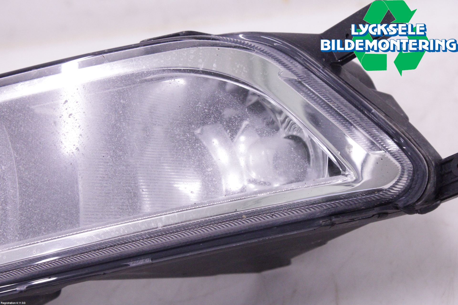 Volkswagen VW PASSAT 15-19 Dimljus-Varselljus Fram