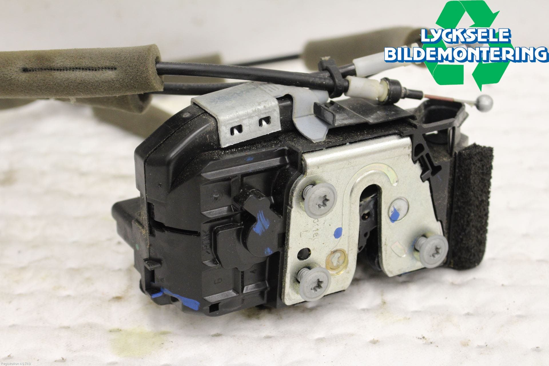 Nissan NAVARA 05-16 Låskista-Dörrlås