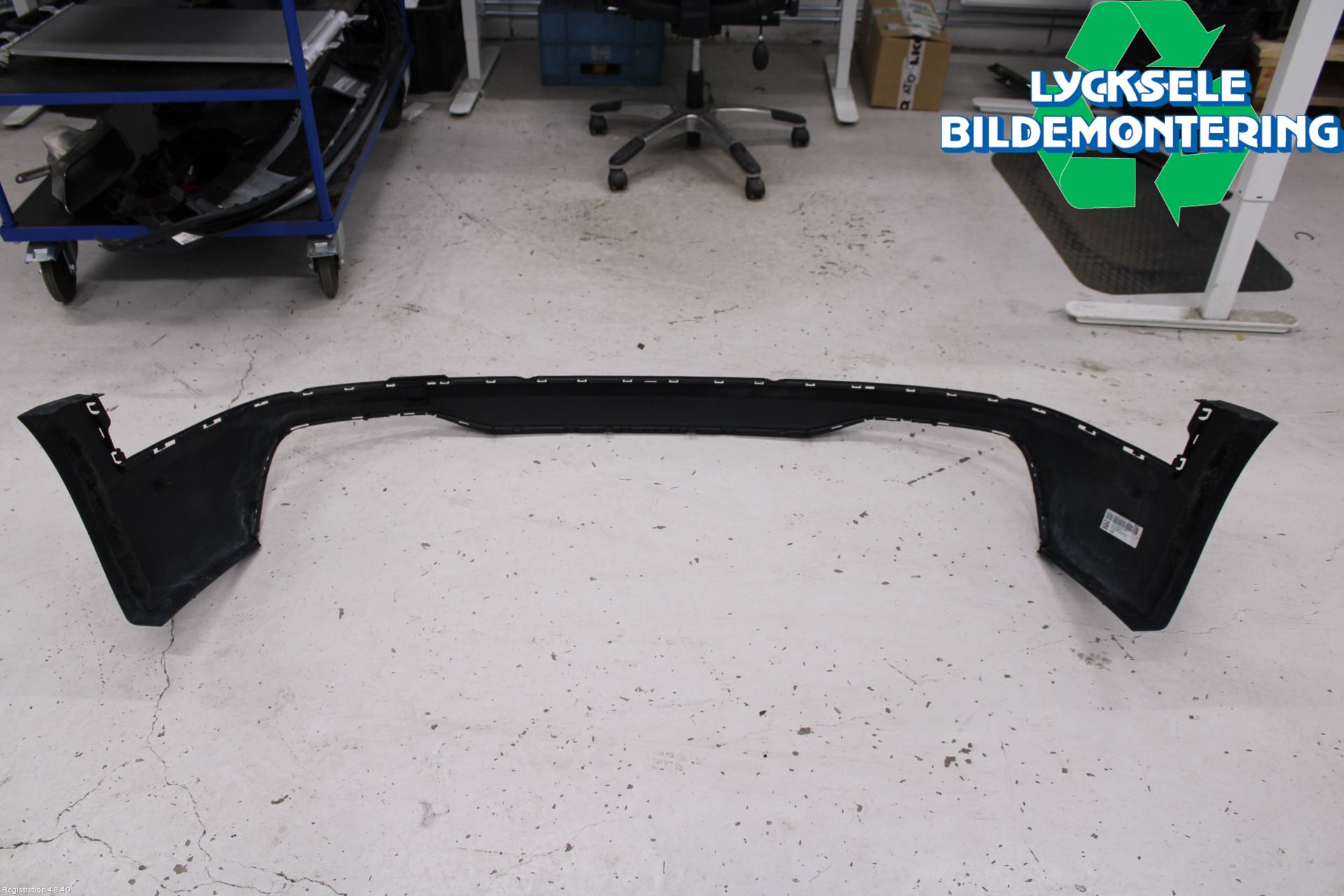 Audi A4/S4 B9 20- Stötfångarbeklädnad Bak