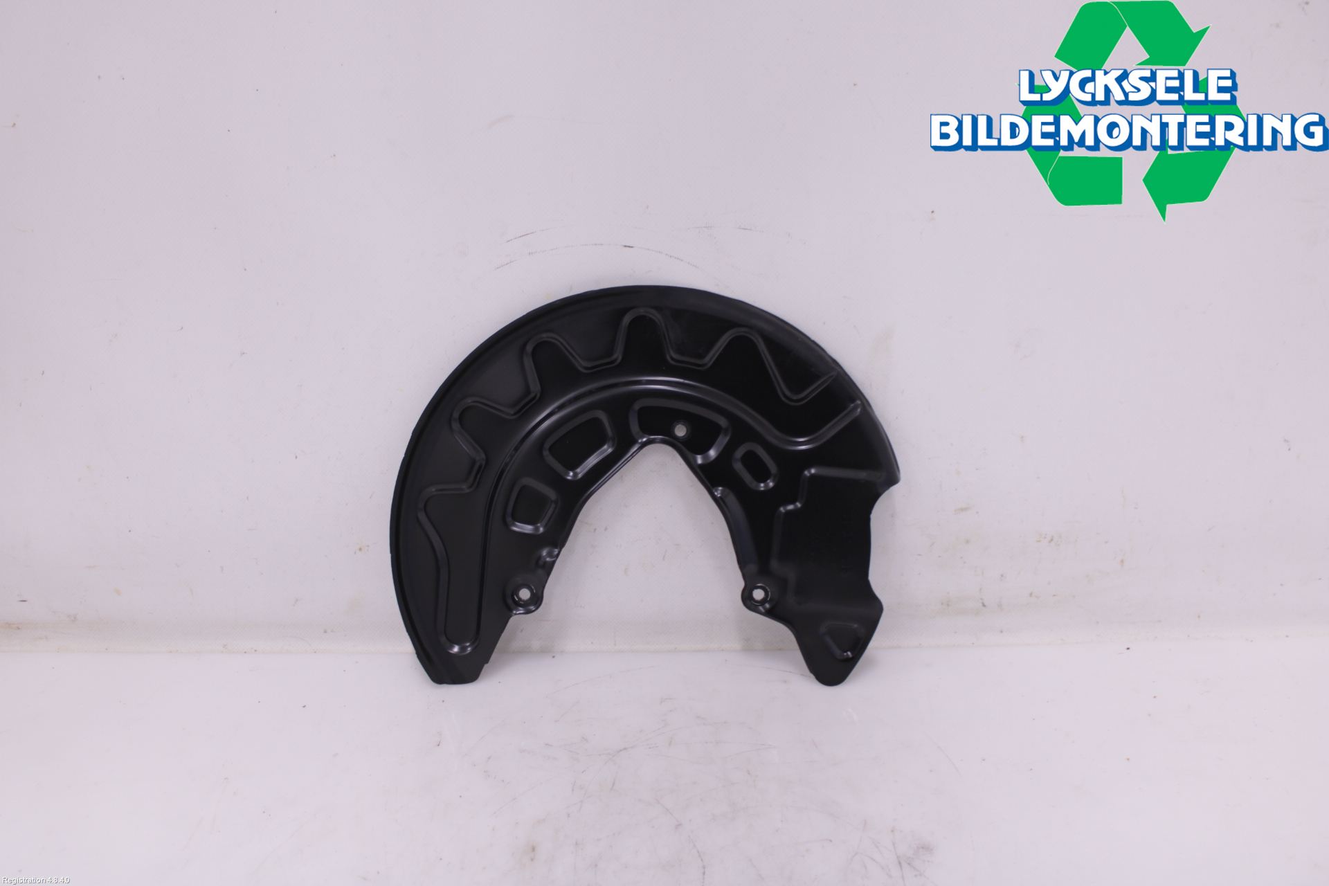 Volkswagen VW TIGUAN 24- Bromssköld Fram