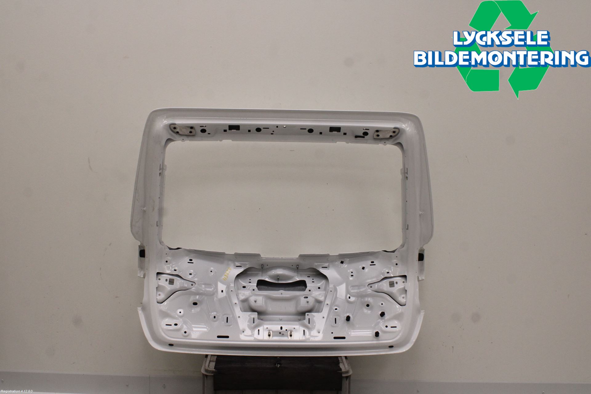 Audi A4/S4 B9 20- Baklucka Kombi