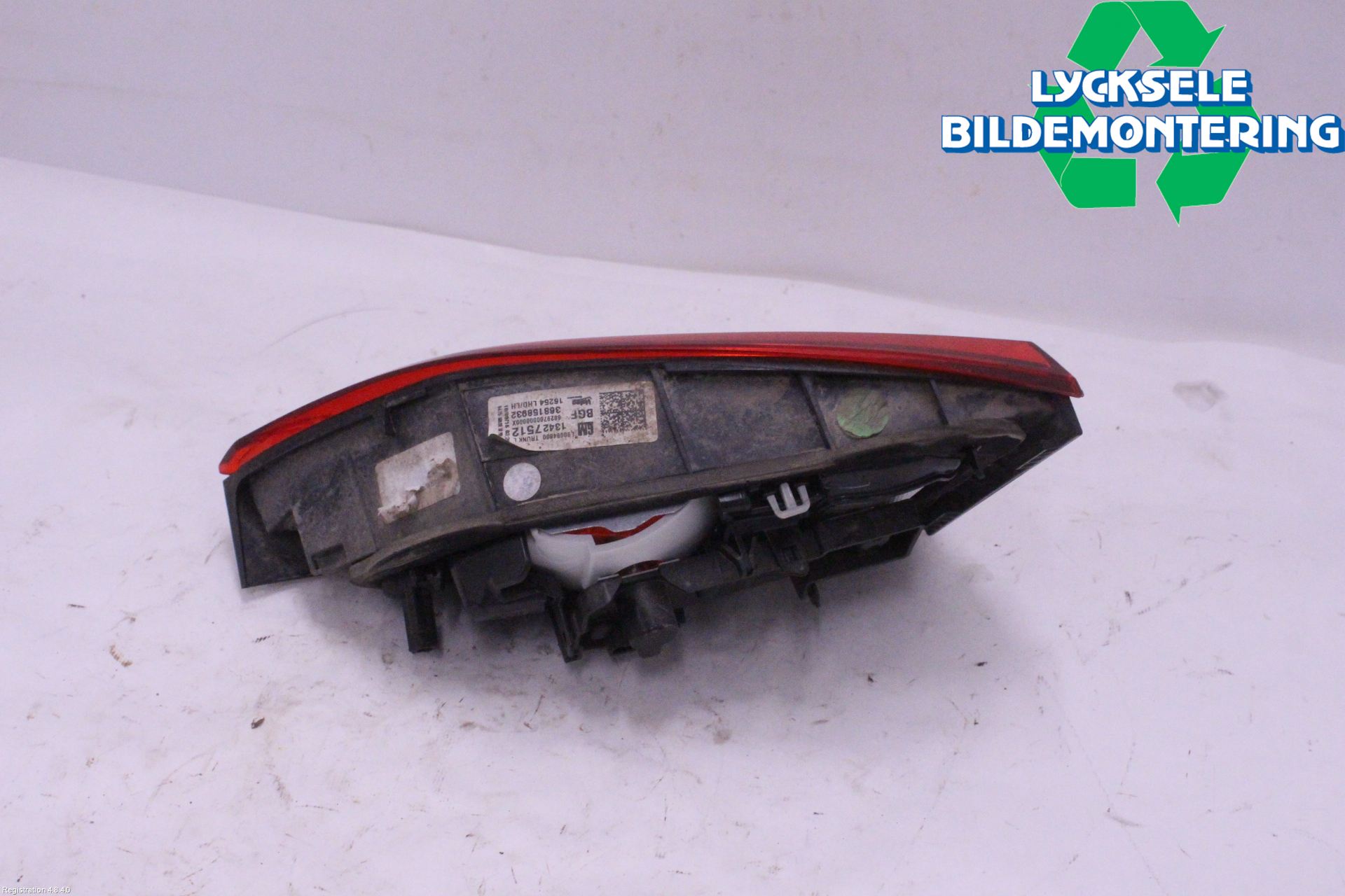 Opel ASTRA K 16-22 Bakljus Lucka Vä