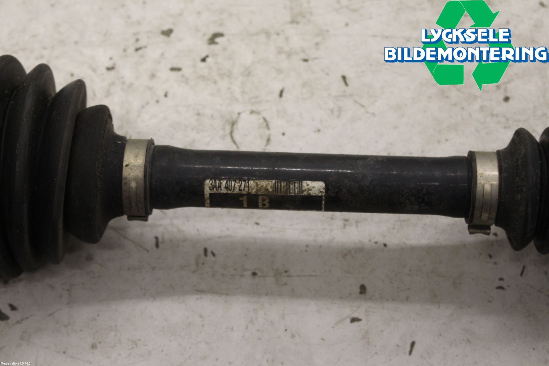 Volkswagen VW CADDY 16-20 Drivaxel Fram Vänster