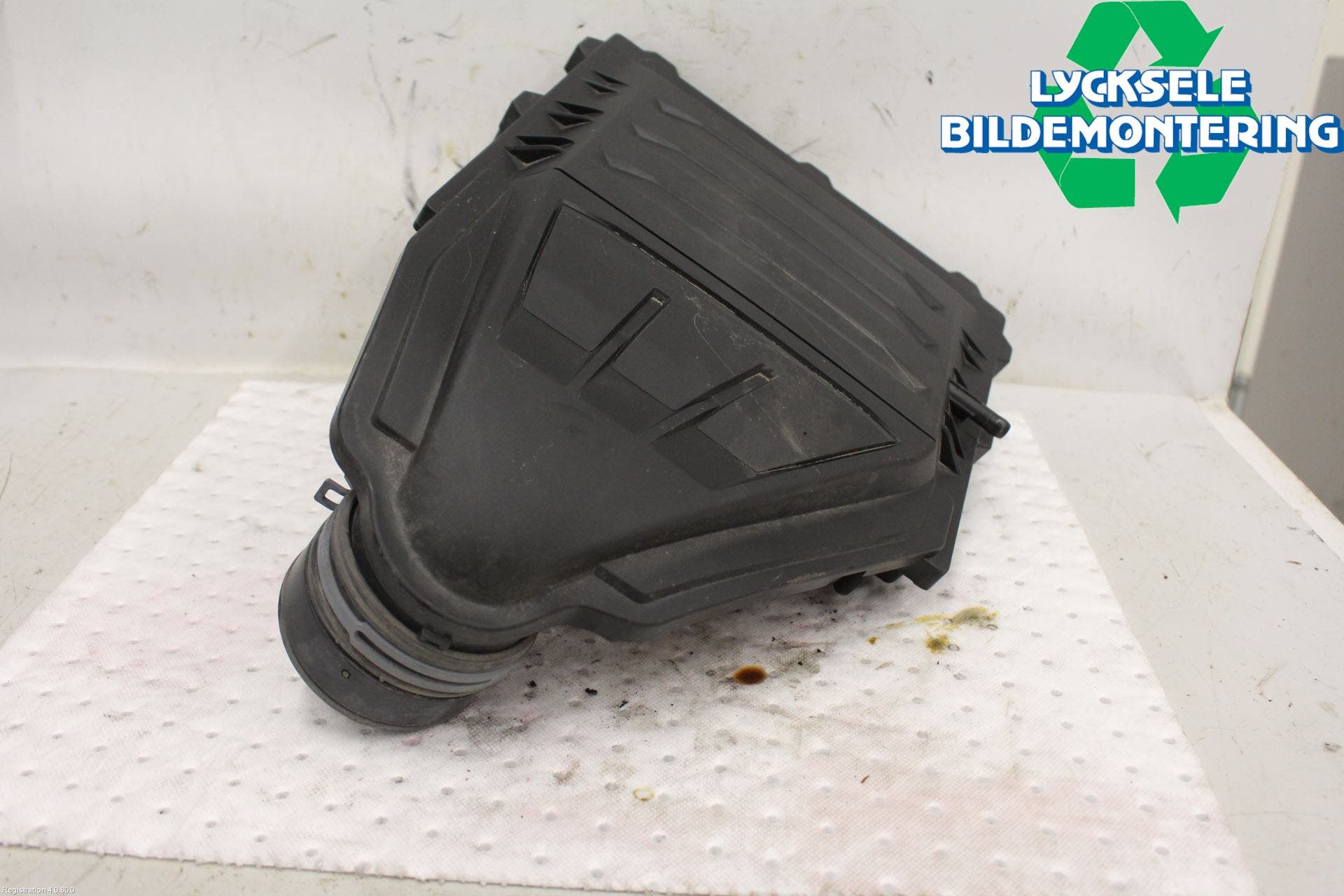 Volkswagen VW POLO VI 18->> Luftrenare