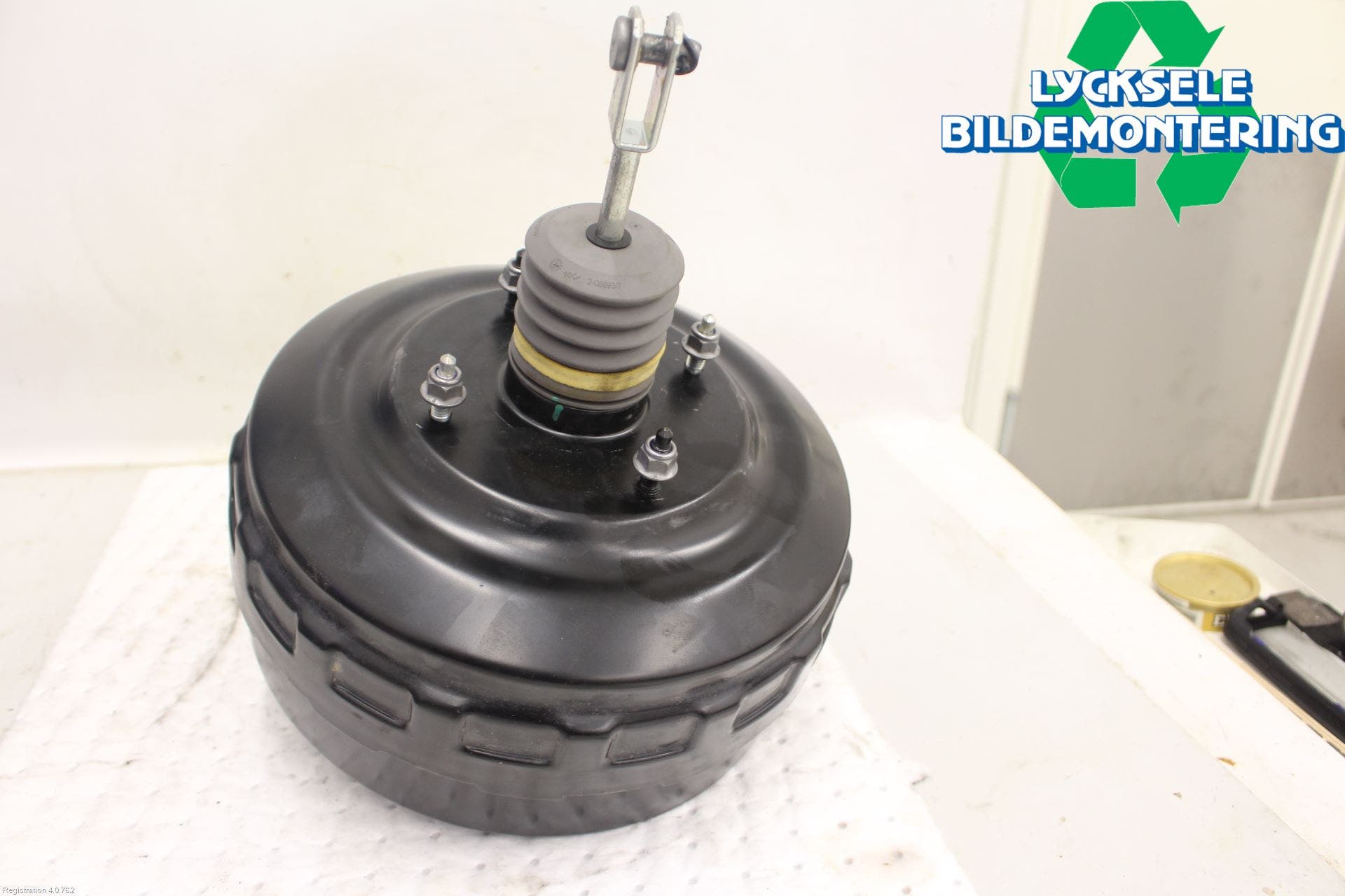 Volkswagen VW AMAROK 2H 10-22 Bromsservo