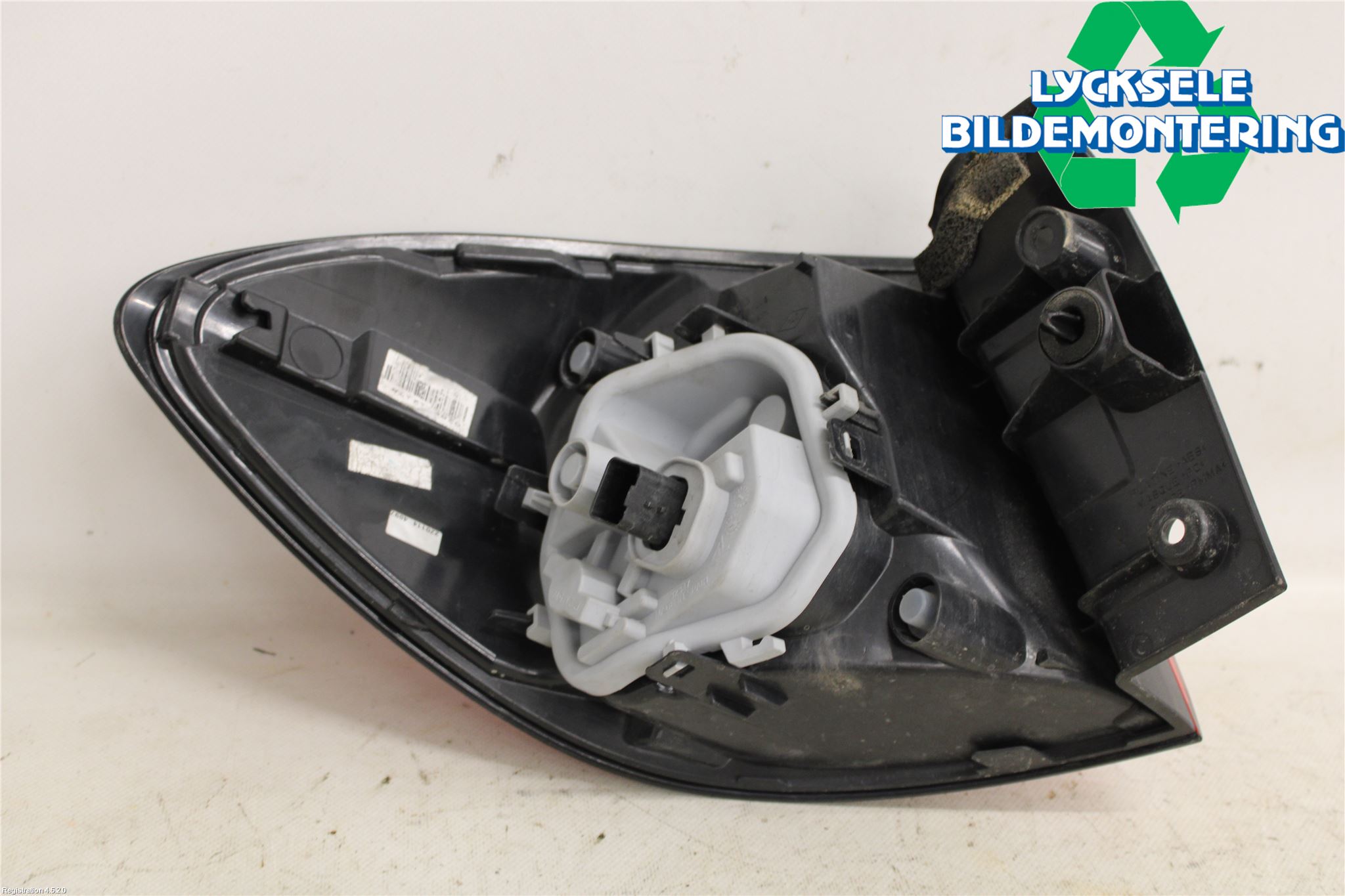 Renault CAPTUR 13-19 Bakljus Höger
