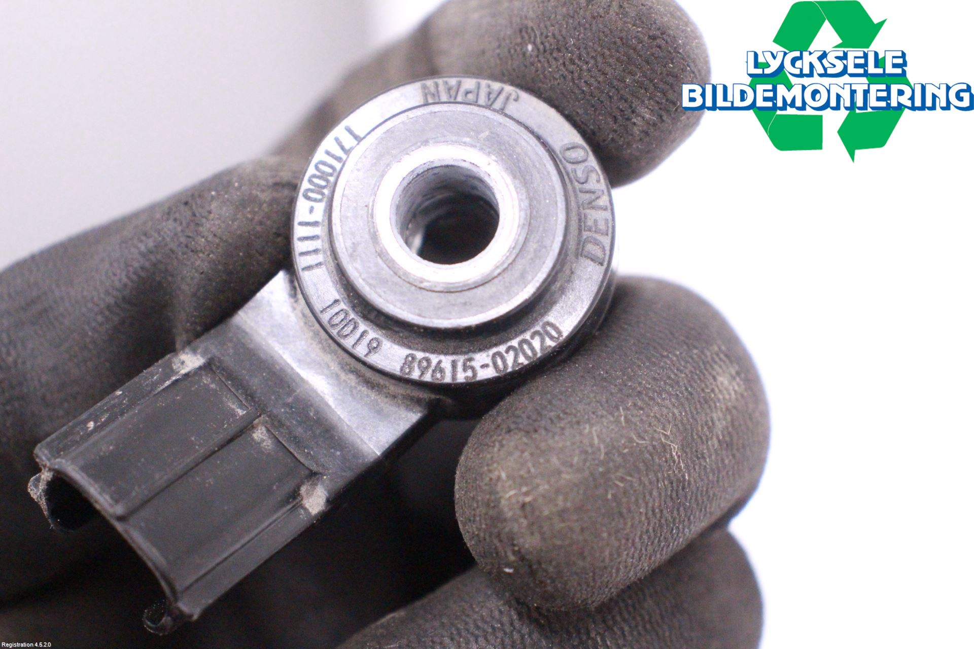 Toyota YARIS XP21 20- Injknacksensor