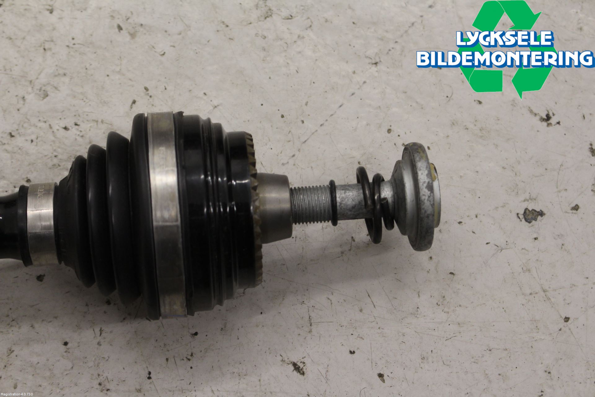 BMW 3 G20/G21/G80/G81 19- Drivaxel Bak Vänster