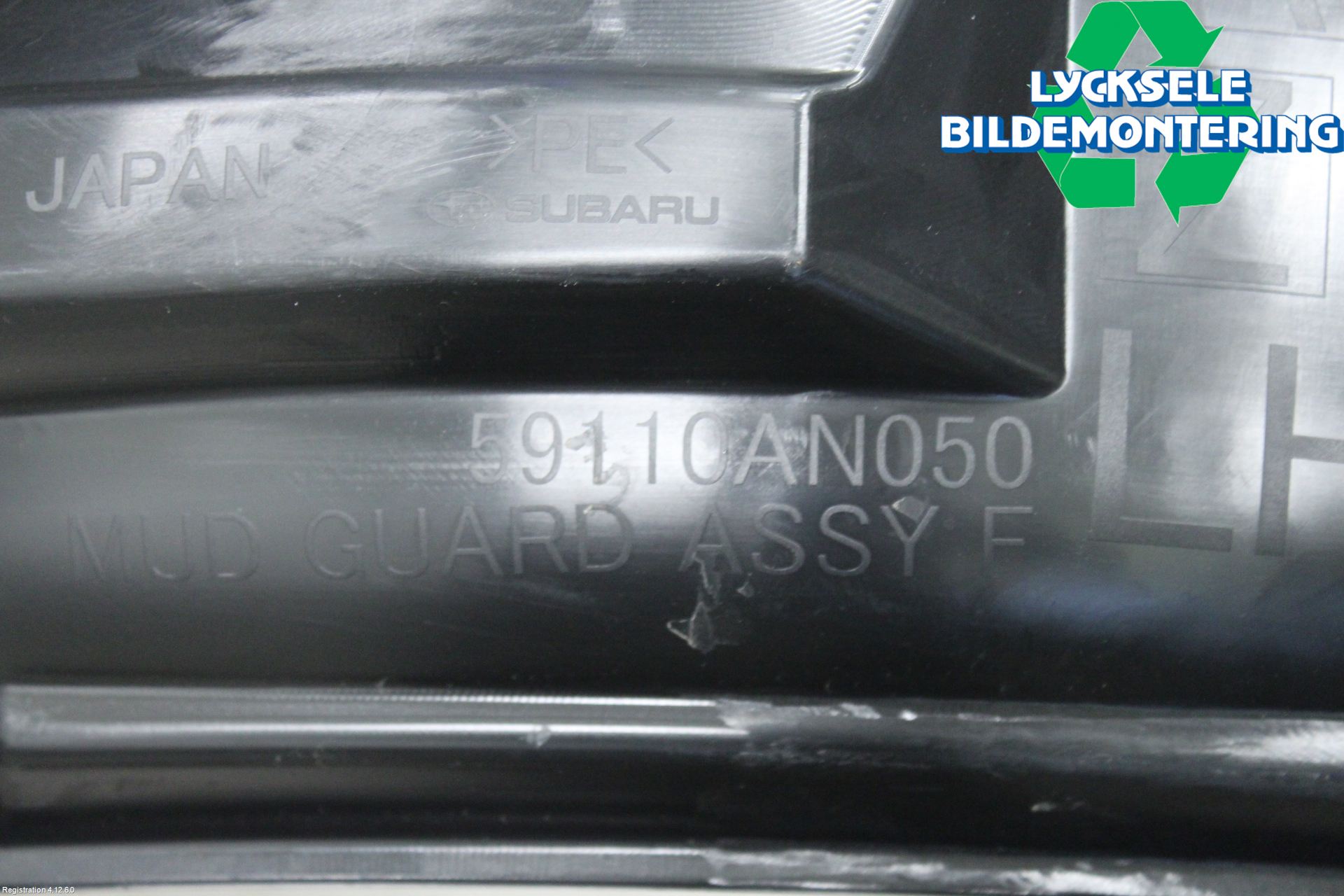 Subaru OUTBACK 21- Skärm Inner