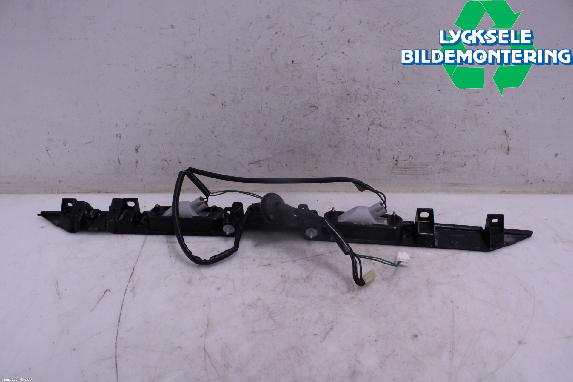 Subaru OUTBACK 10-15 Bakluckehandtag