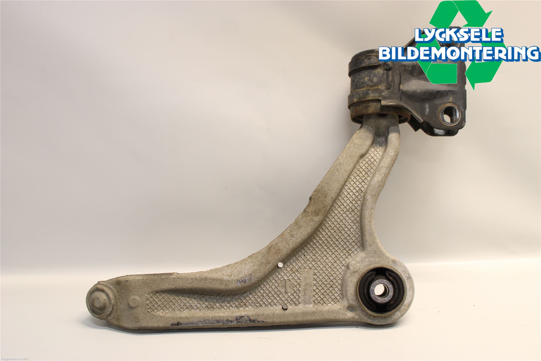 Ford MONDEO 15-22 Bärarm Fram Undre Vä