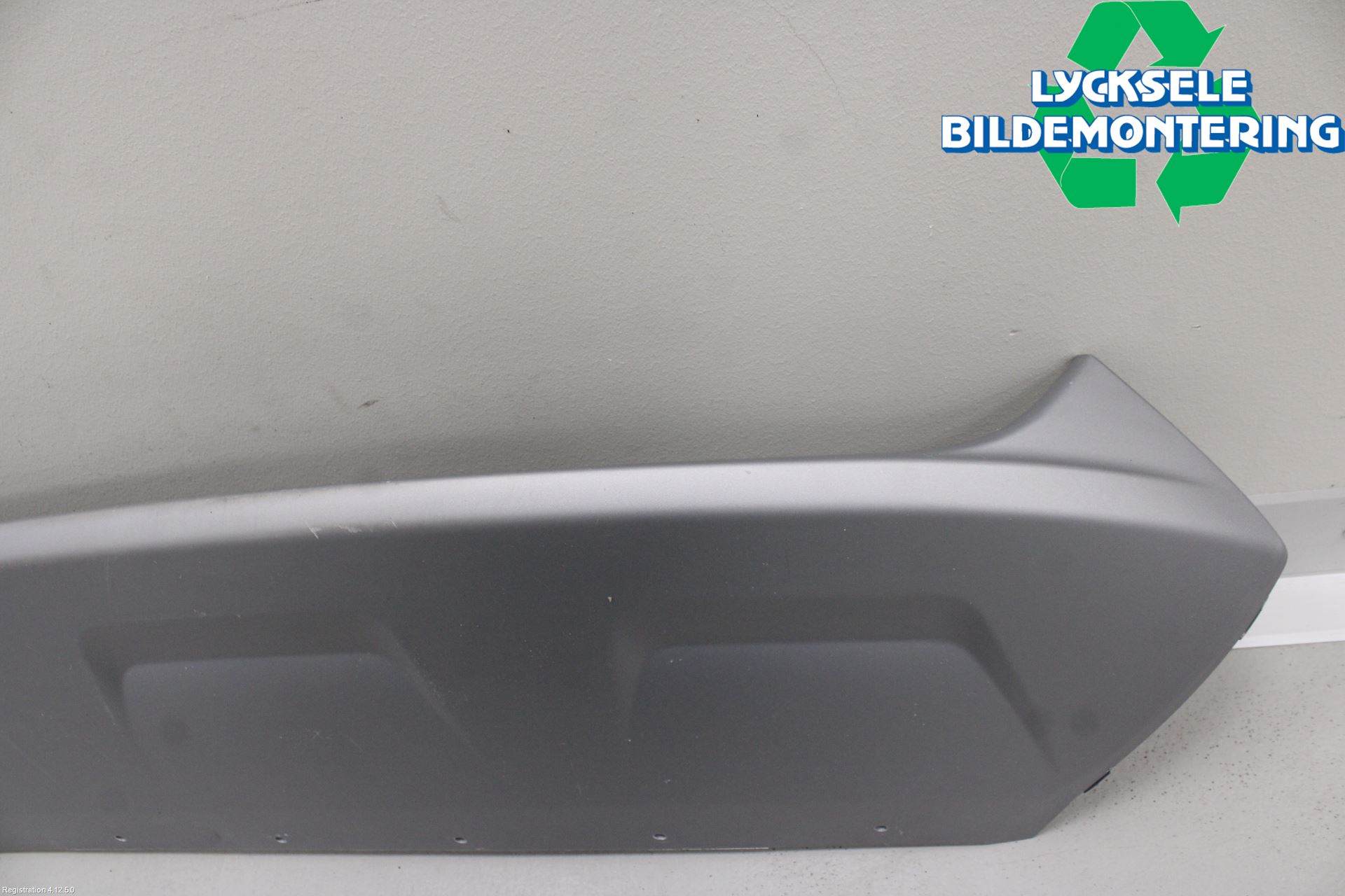 Ford KUGA 17-19 Stötfångardel Fram Mitt