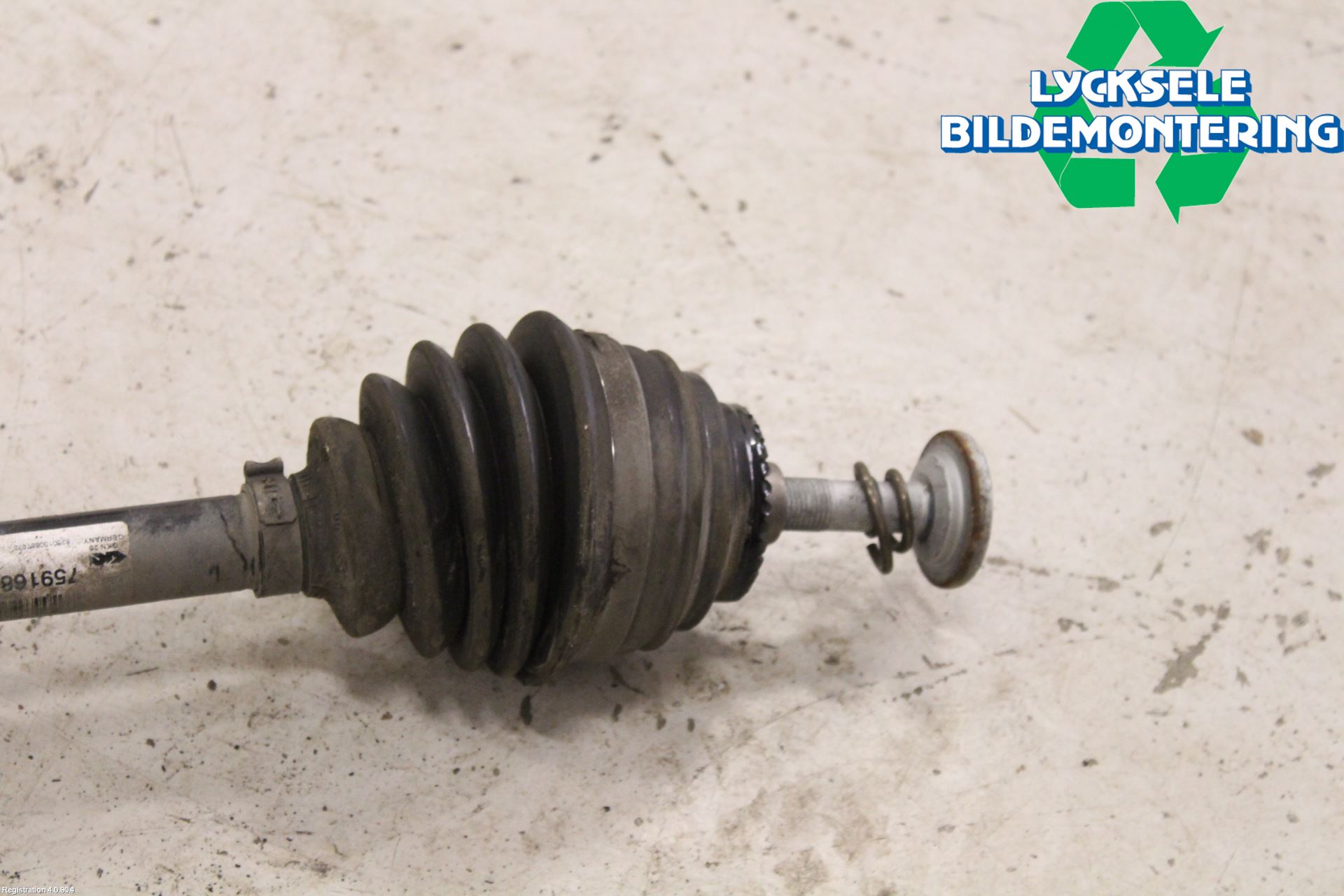 BMW X1 E84 10-15 Drivaxel Fram Höger