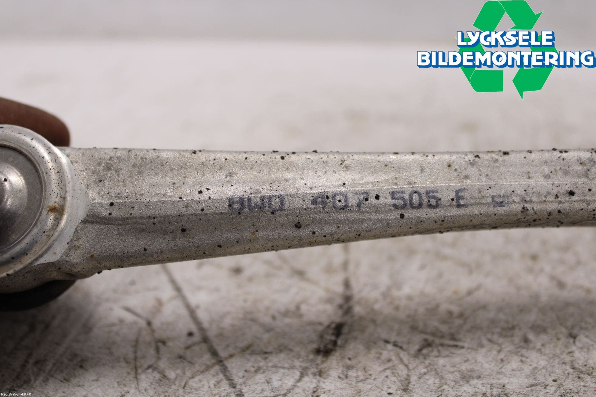 Audi A4/S4 B9 20- Bärarm Fram Övre Vä