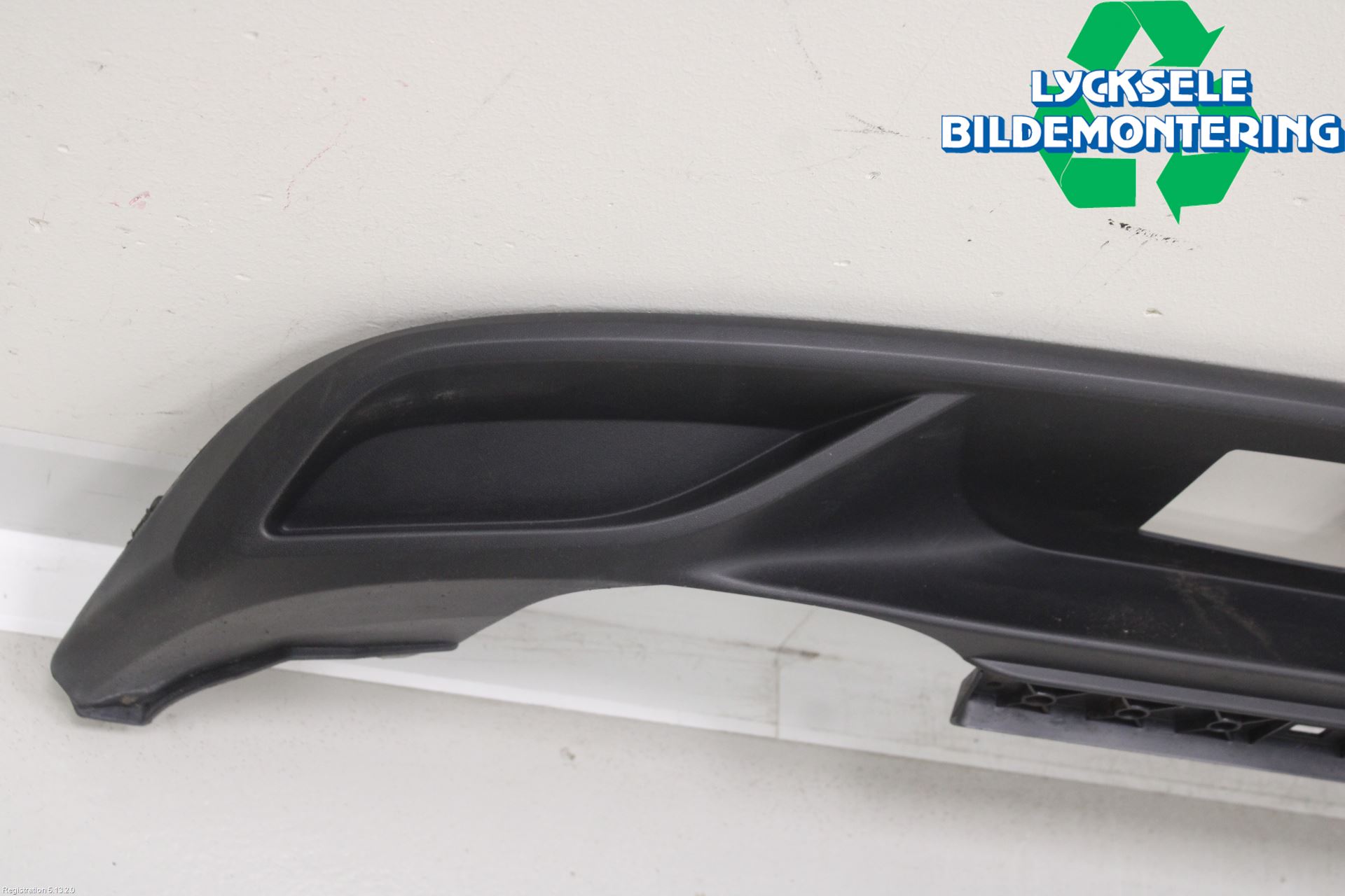 Volkswagen VW GOLF / E-GOLF VIII 20- Spoiler Bak