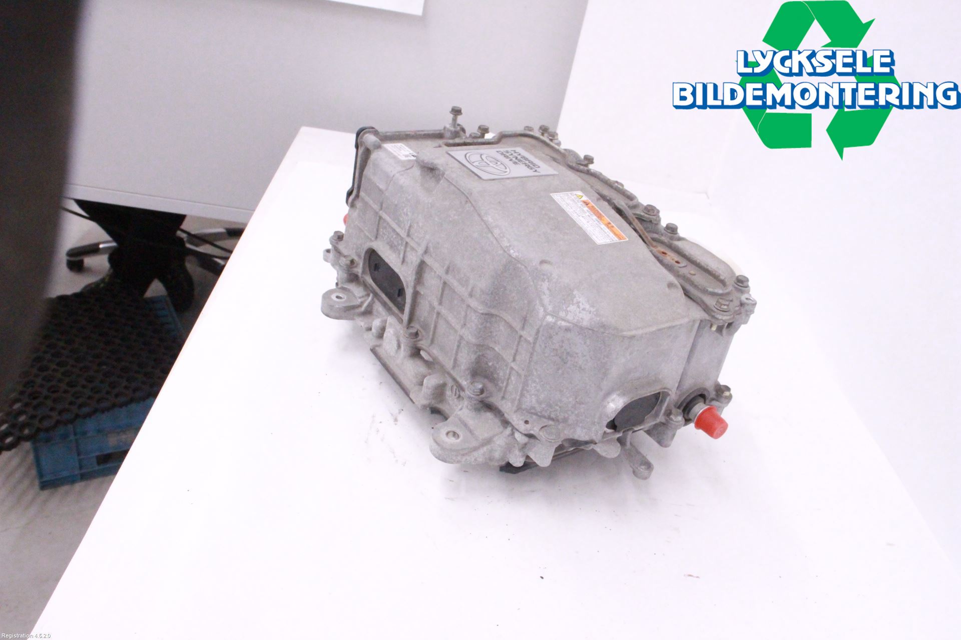 Toyota YARIS XP130 12-14 Inverter Hybrid