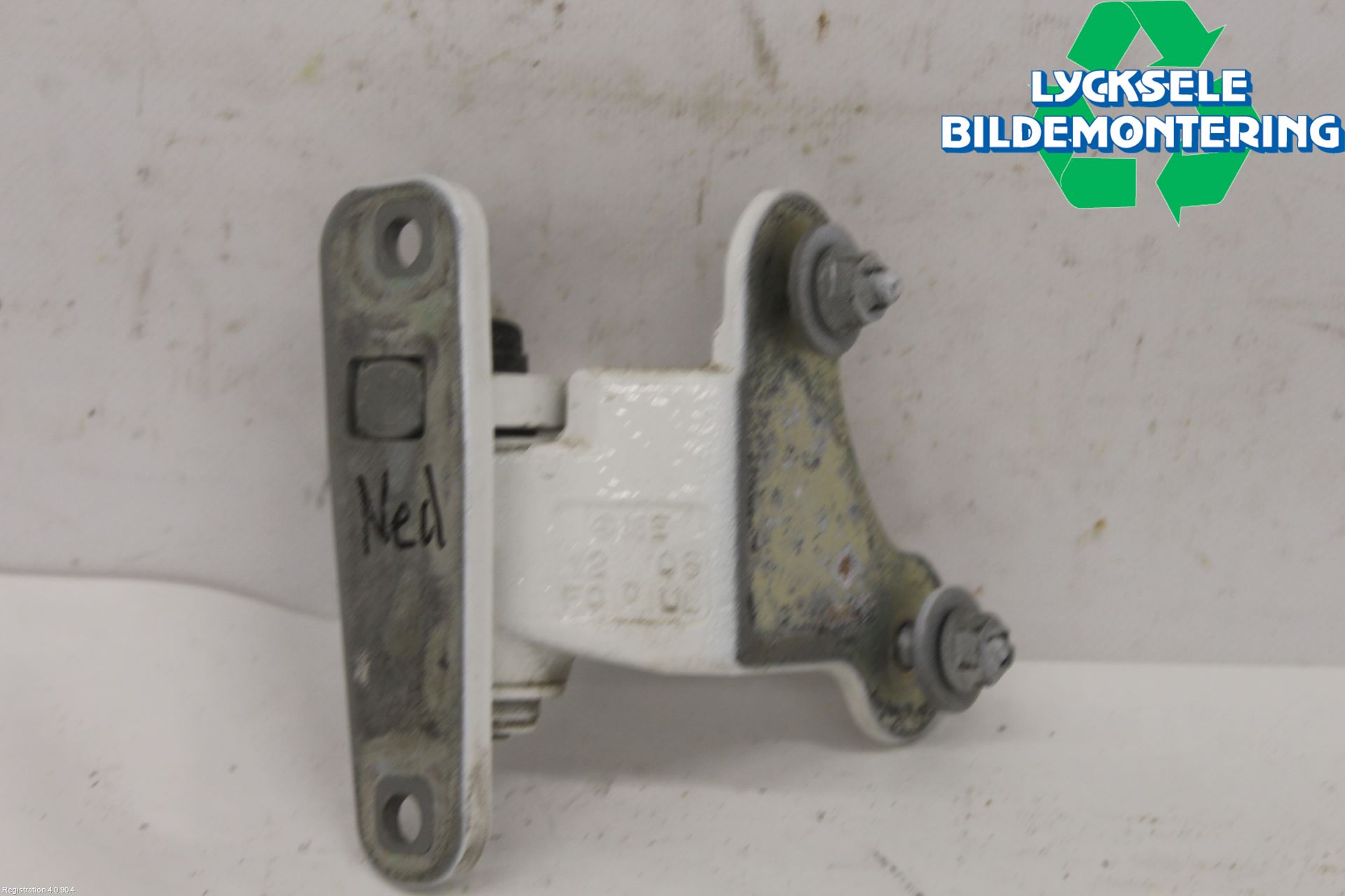 Mercedes-Benz MB C-KLASS (W204) 07-15 Dörrgångjärn
