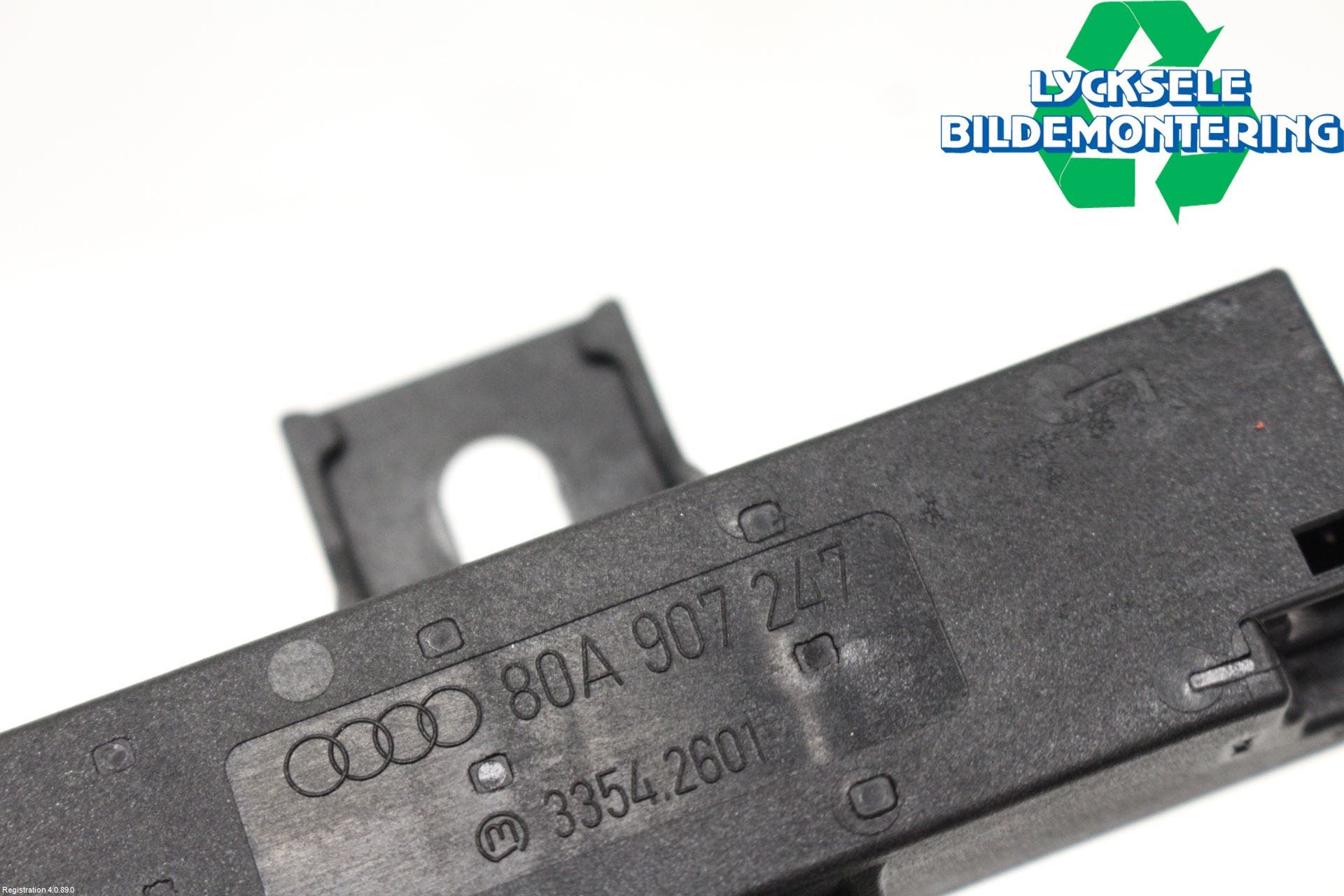 Audi Q5/SQ5 17- Antenn