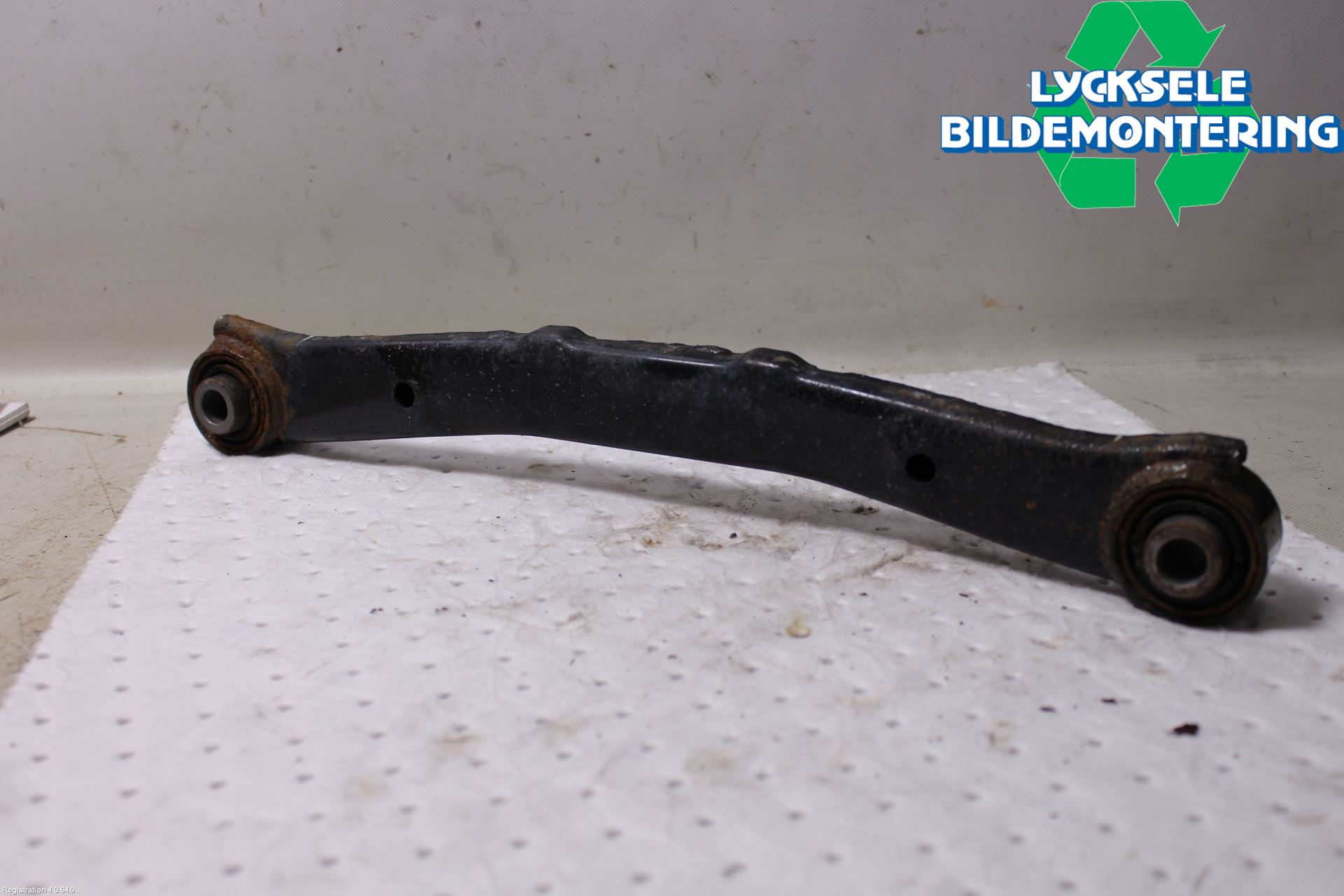 Kia CEED 12-18 Bärarm Bak Höger