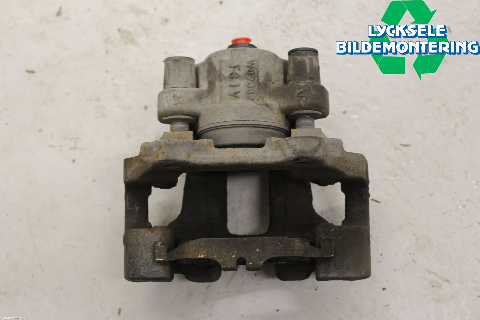 BMW 3 F30/F31/F80 12-19 Bromsok Bak Vänster