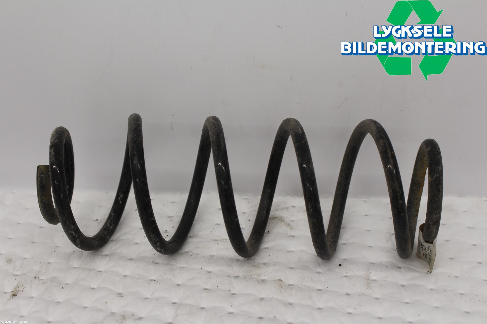 Audi A1 19- Fjäder Bak