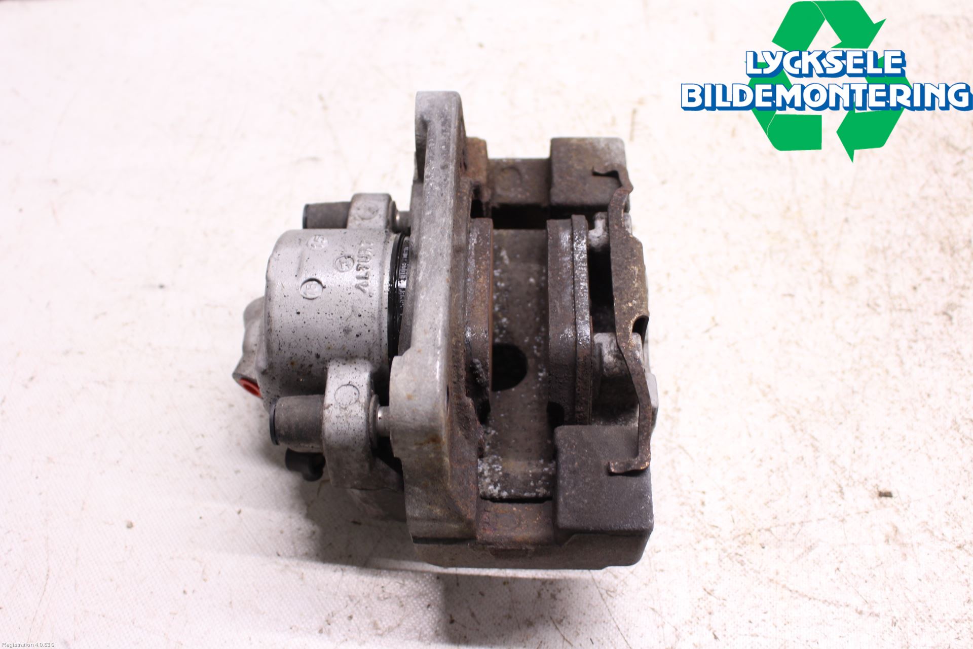 BMW 5 F10/F11/F18 09-17 Bromsok Fram Höger