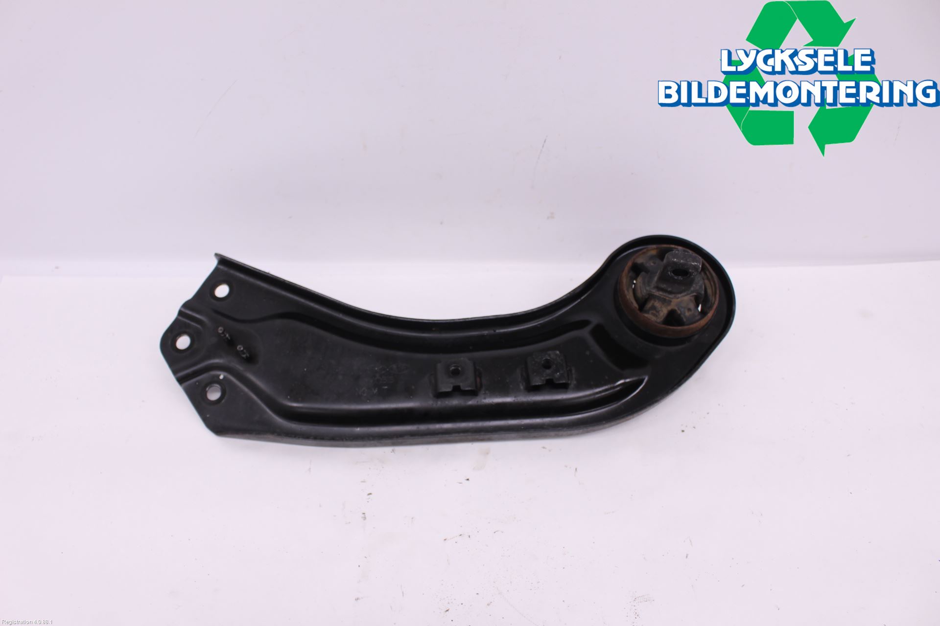 Kia SORENTO 21- Bärarm Bak Vänster