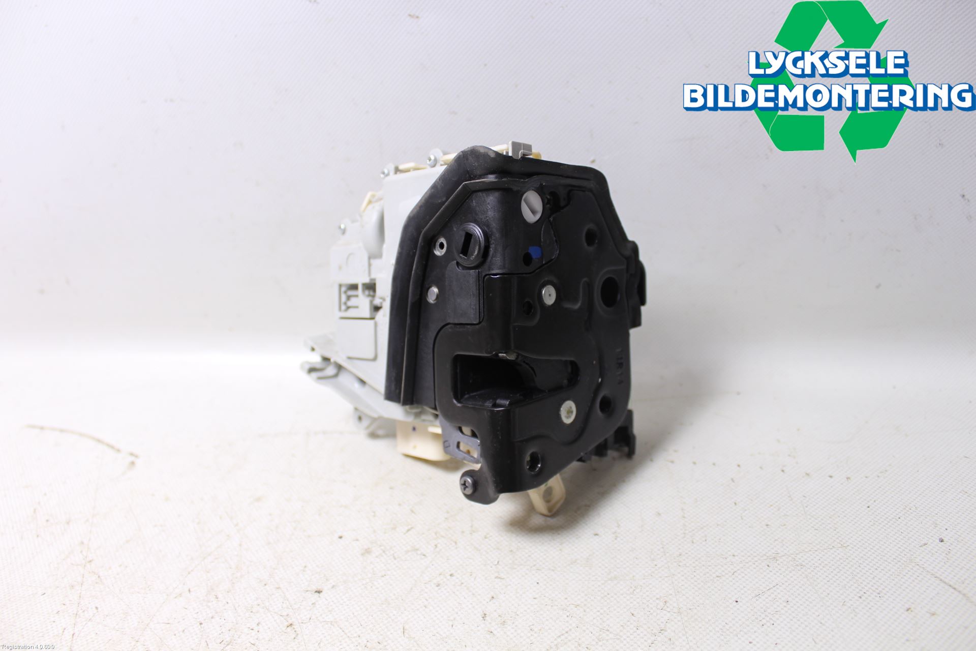 Audi A4 12-15 Låskista-Dörrlås