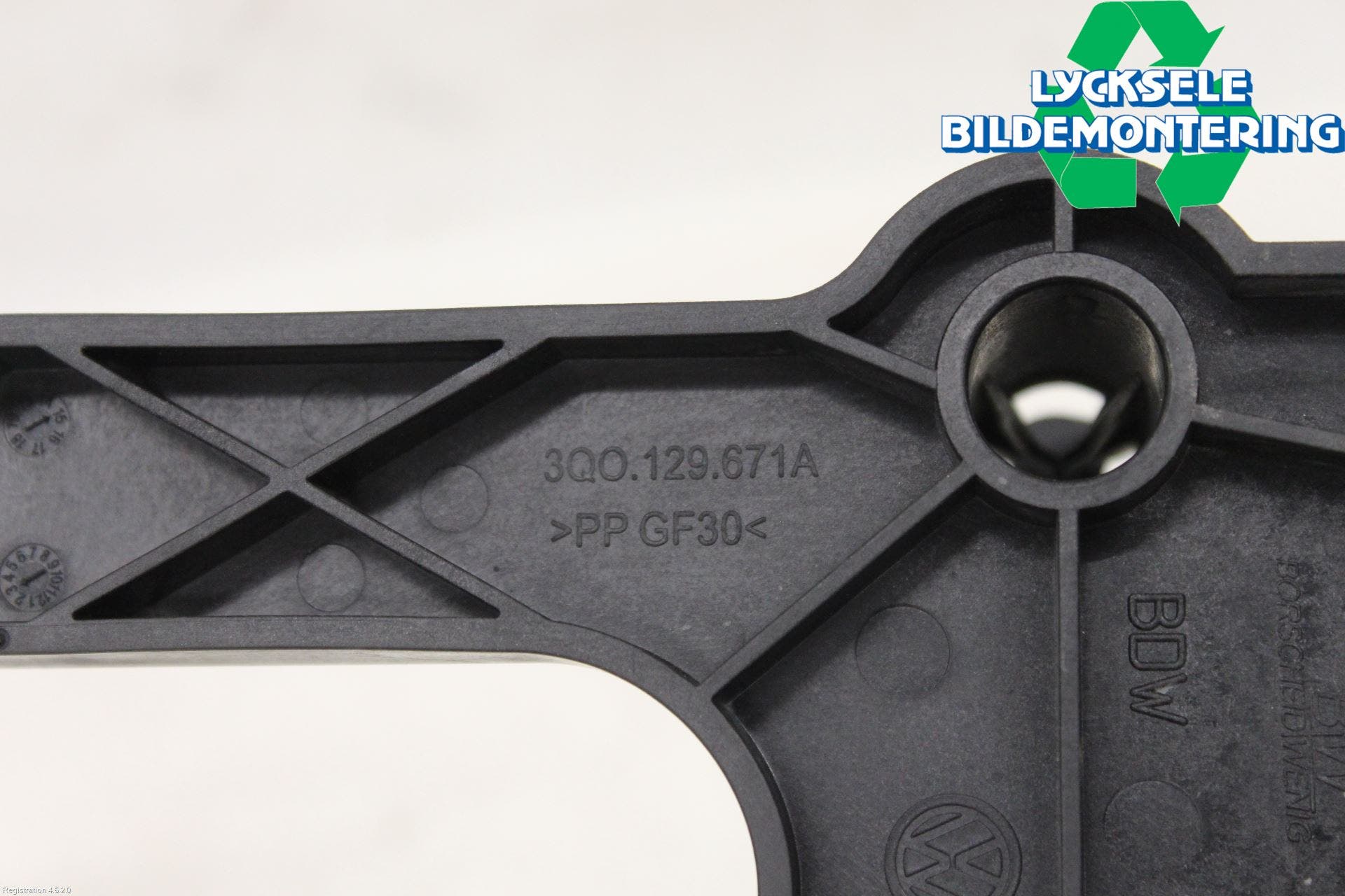 Volkswagen VW PASSAT 15-19 Luftrenare Övrigt