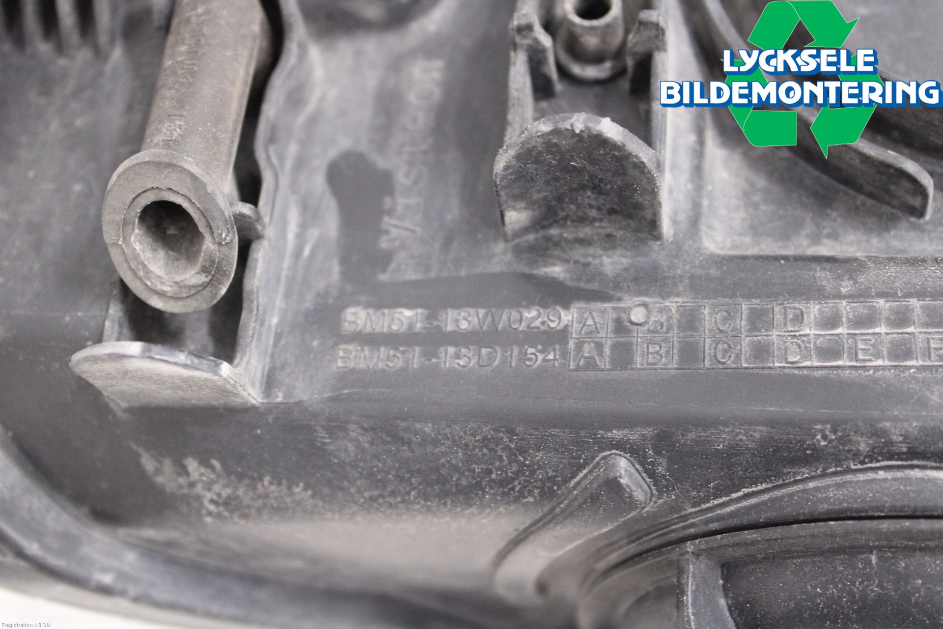 Ford FOCUS 11-14 Strålkastare Höger