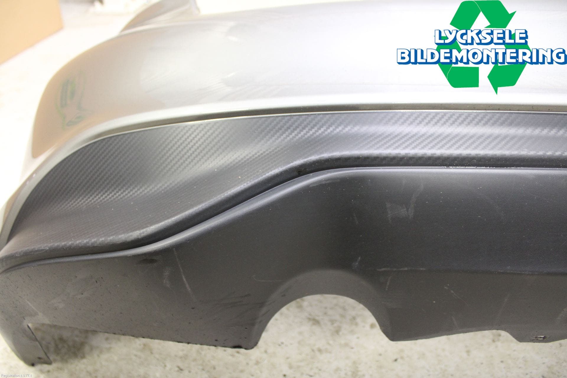 Nissan PULSAR Stötfångarbeklädnad Bak