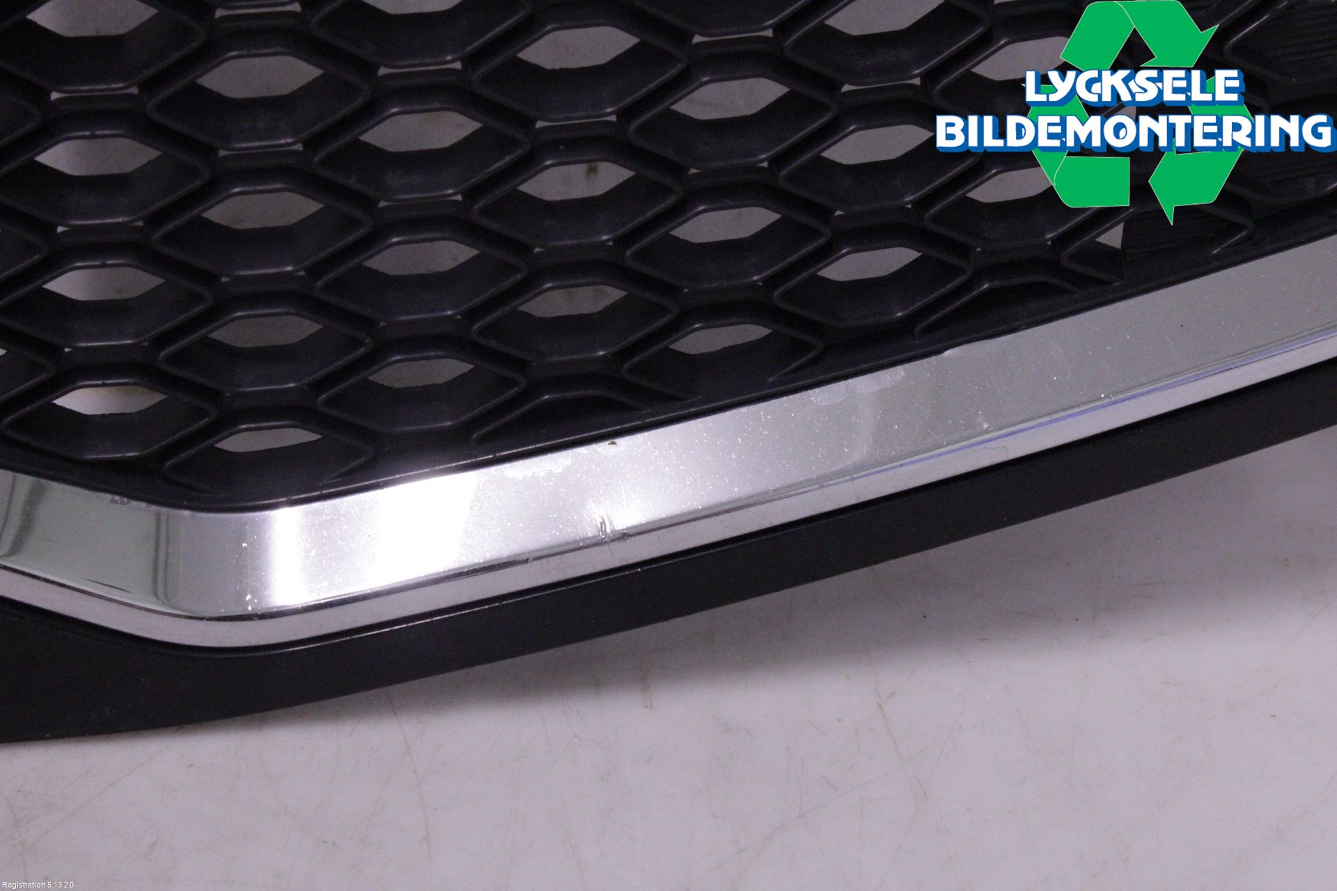 Kia CEED 06-12 Grill Komp